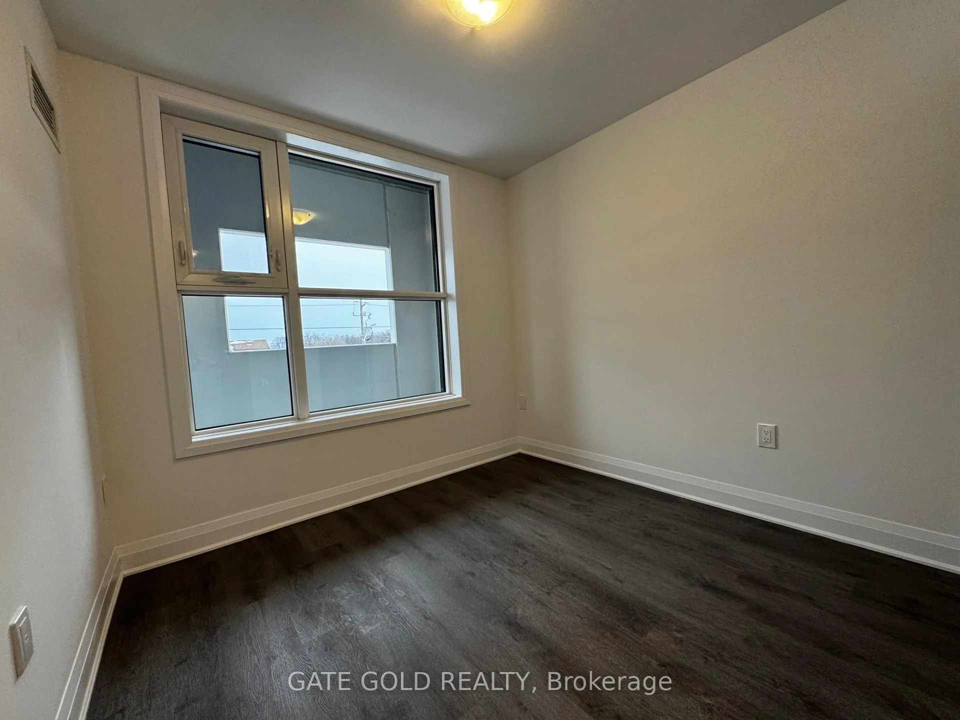 Photo 5 of Unit 209, 1936 Rymal Road E, Hamilton, Rural Glanbrook — HOMEH