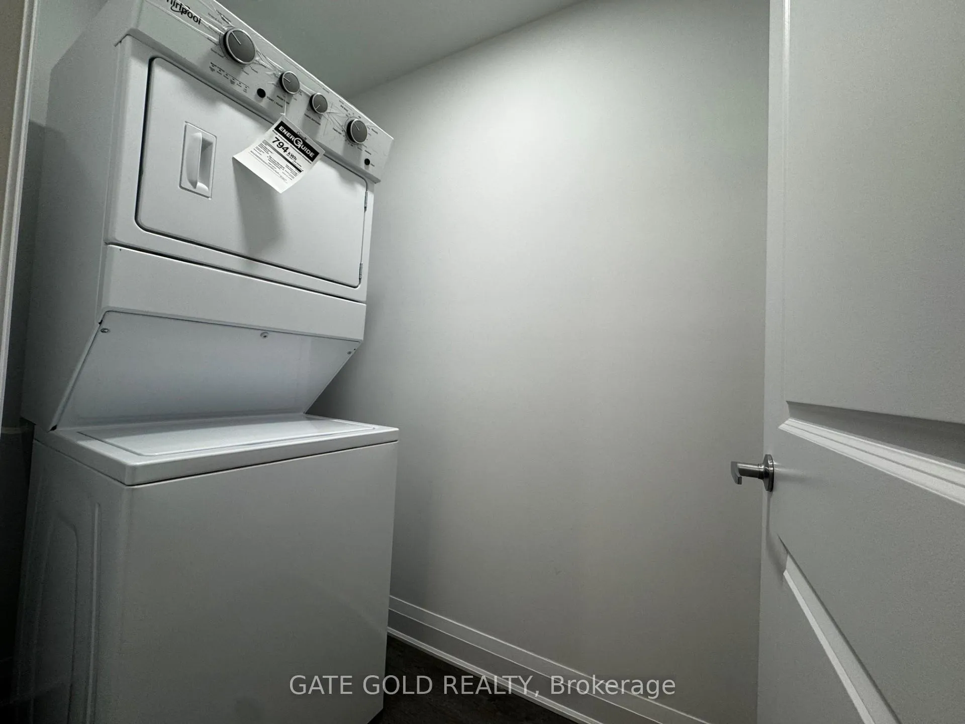 Photo 9 of Unit 209, 1936 Rymal Road E, Hamilton, Rural Glanbrook — HOMEH