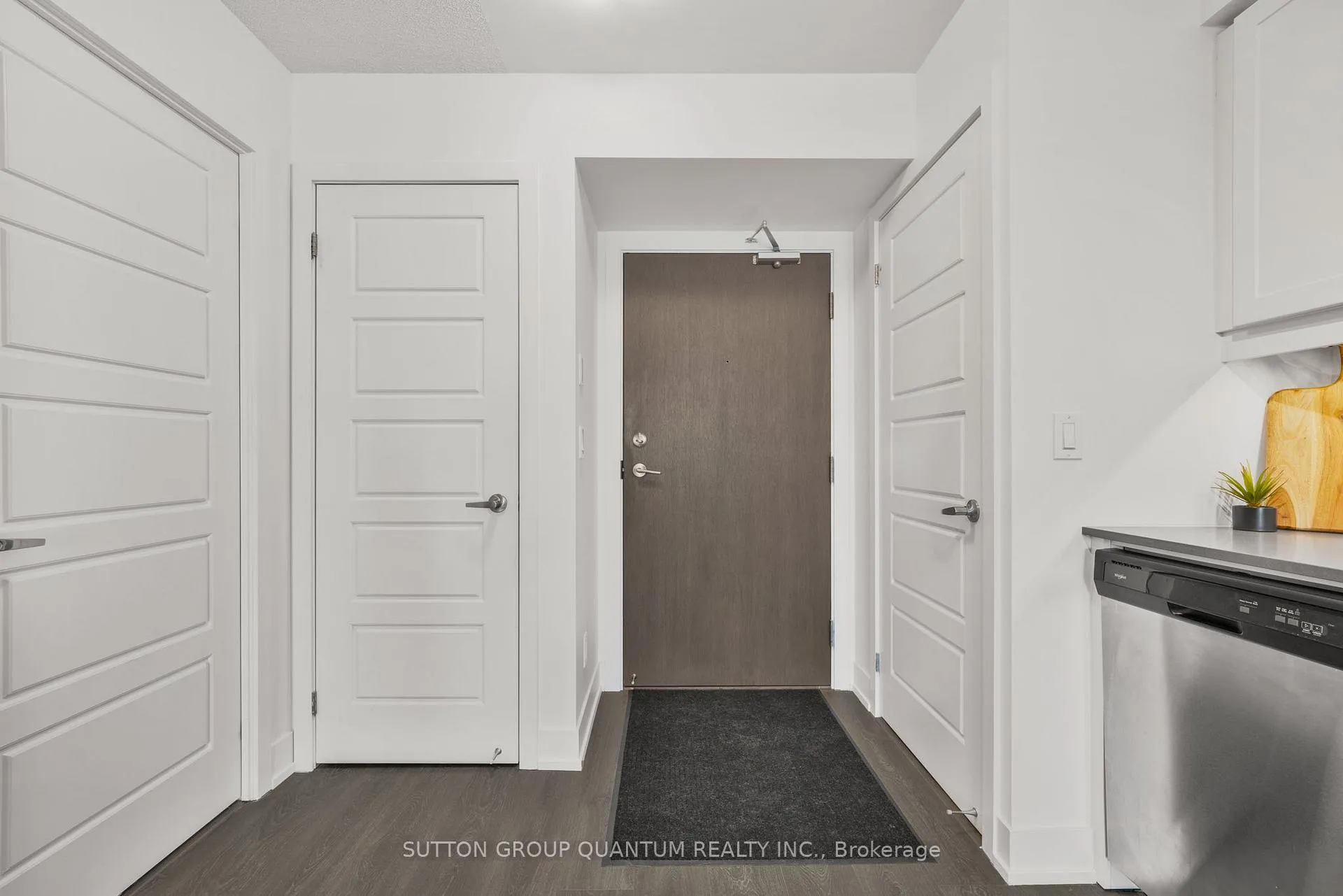 Photo 8 of Unit 1103, 1255 Bayly Street, Pickering, Bay Ridges — HOMEH