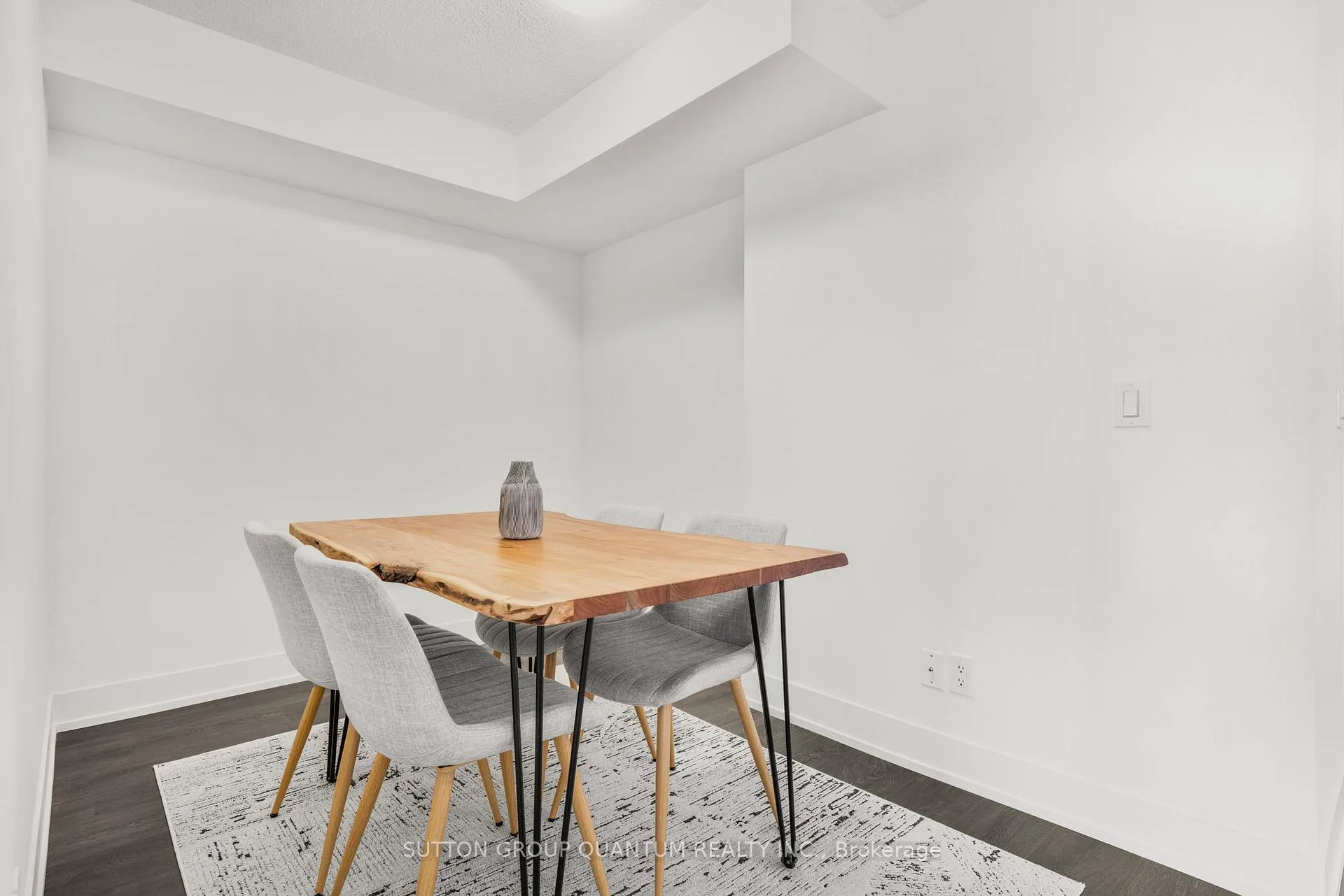 Photo 15 of Unit 1103, 1255 Bayly Street, Pickering, Bay Ridges — HOMEH