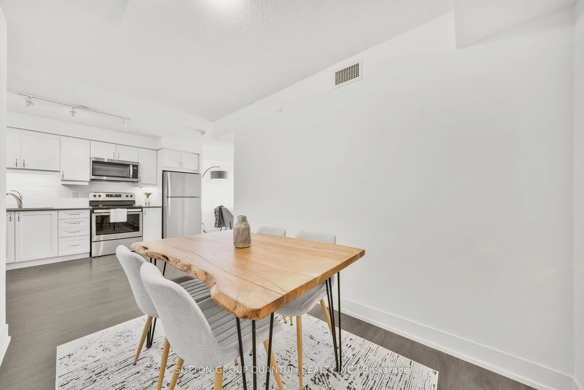 Photo 16 of Unit 1103, 1255 Bayly Street, Pickering, Bay Ridges — HOMEH