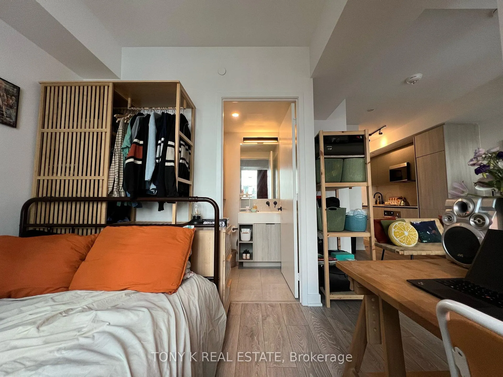 Photo 8 of Unit 1713, 108 Peter Street, Toronto, Waterfront Communities — HOMEH