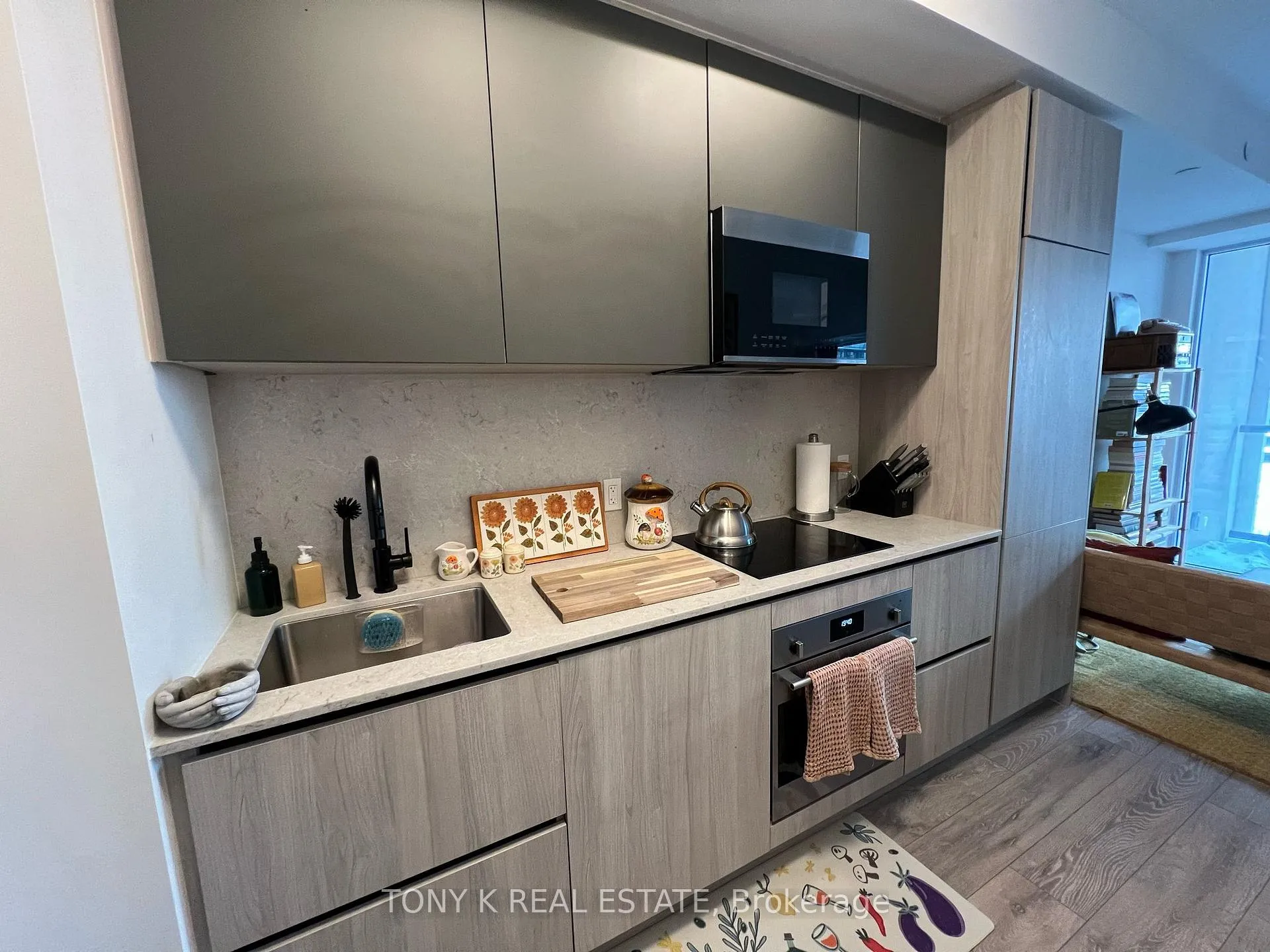 Photo 11 of Unit 1713, 108 Peter Street, Toronto, Waterfront Communities — HOMEH