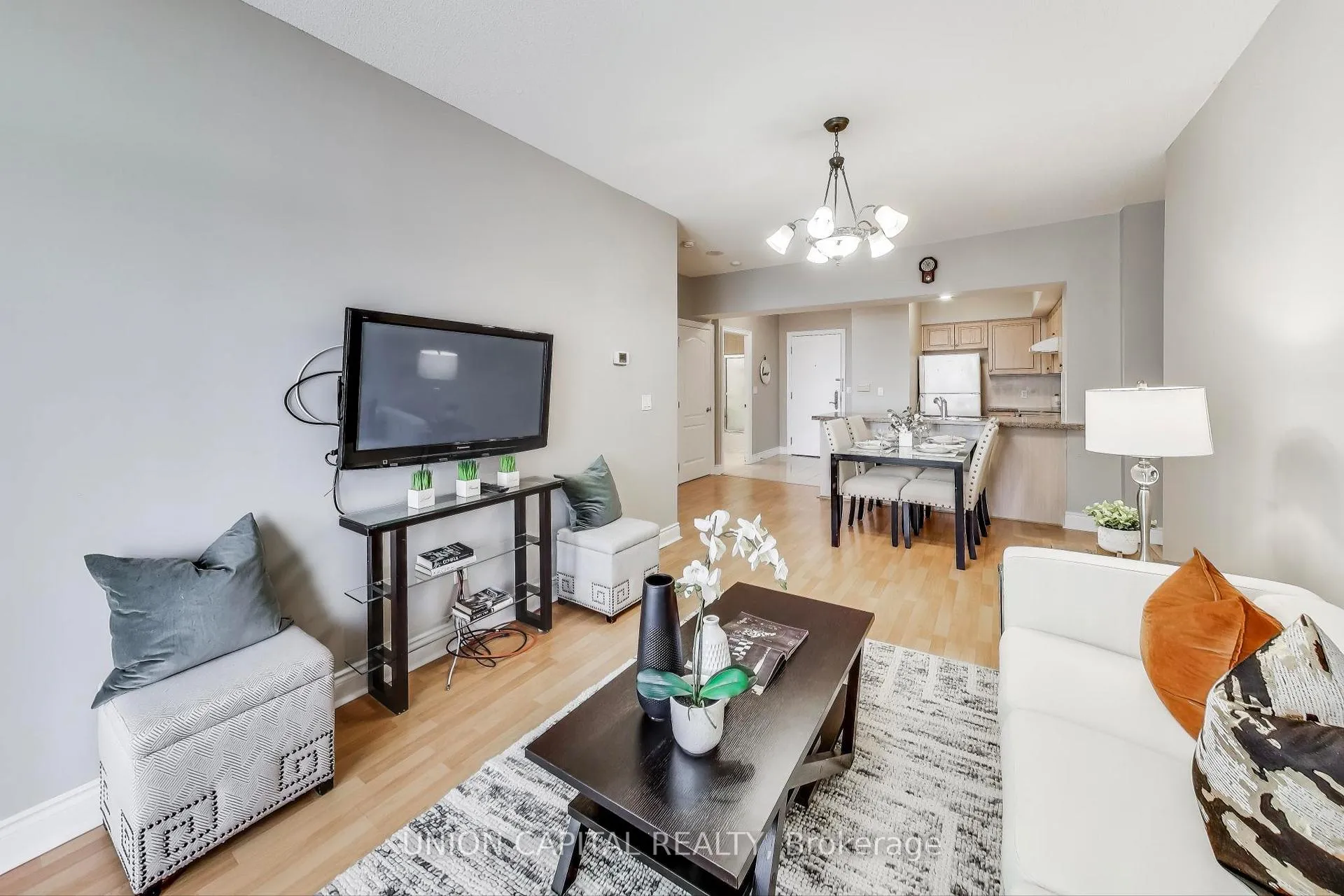 Photo 8 of Unit 906, 51 Saddlecreek Drive W, Markham, Commerce Valley — HOMEH