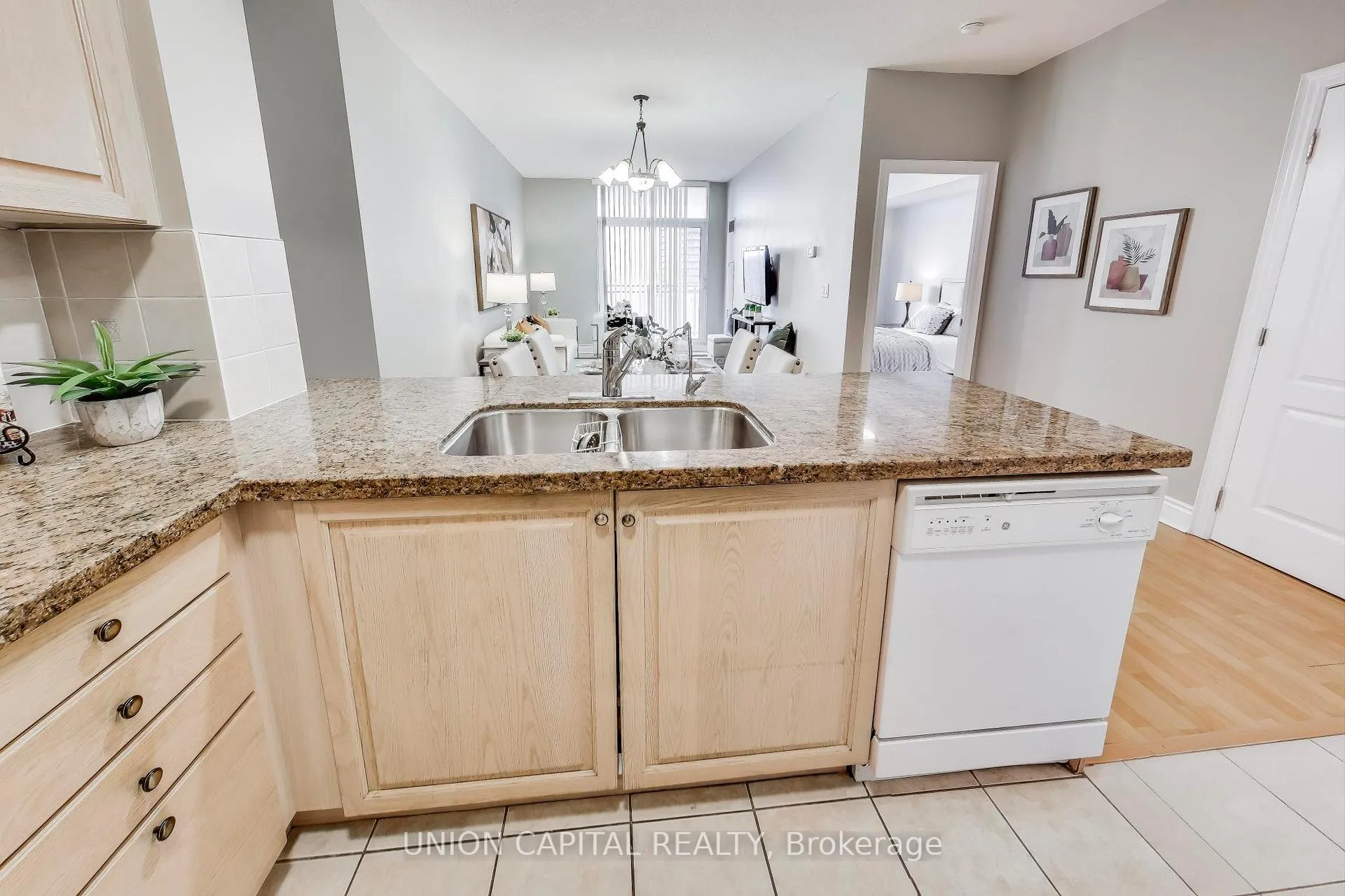 Photo 14 of Unit 906, 51 Saddlecreek Drive W, Markham, Commerce Valley — HOMEH