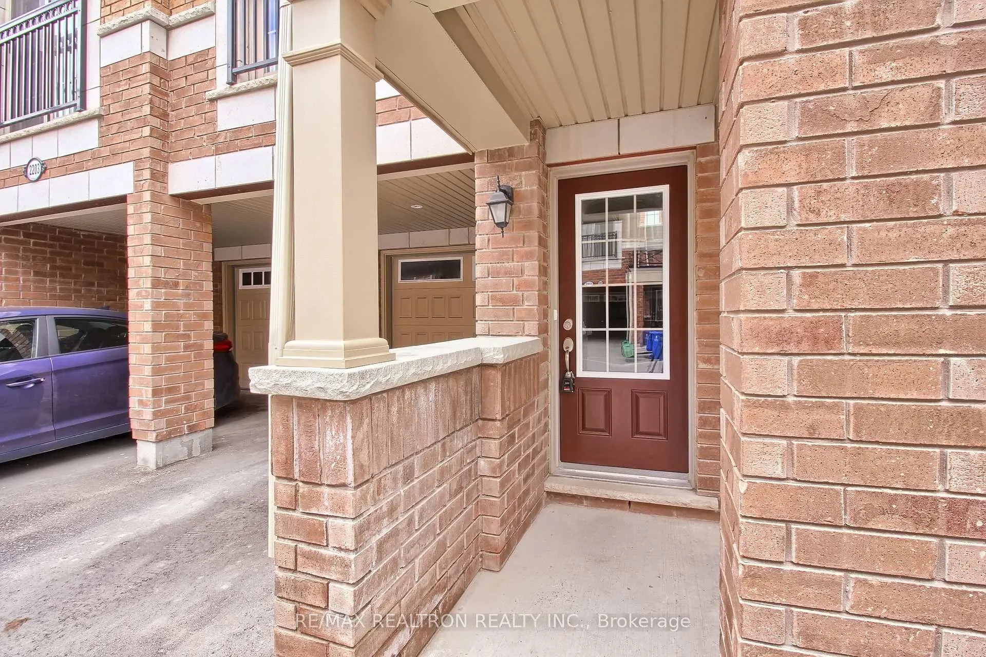 Photo 4 of Unit 424, 2201 Chevron Prince Path, Oshawa, Windfields — HOMEH