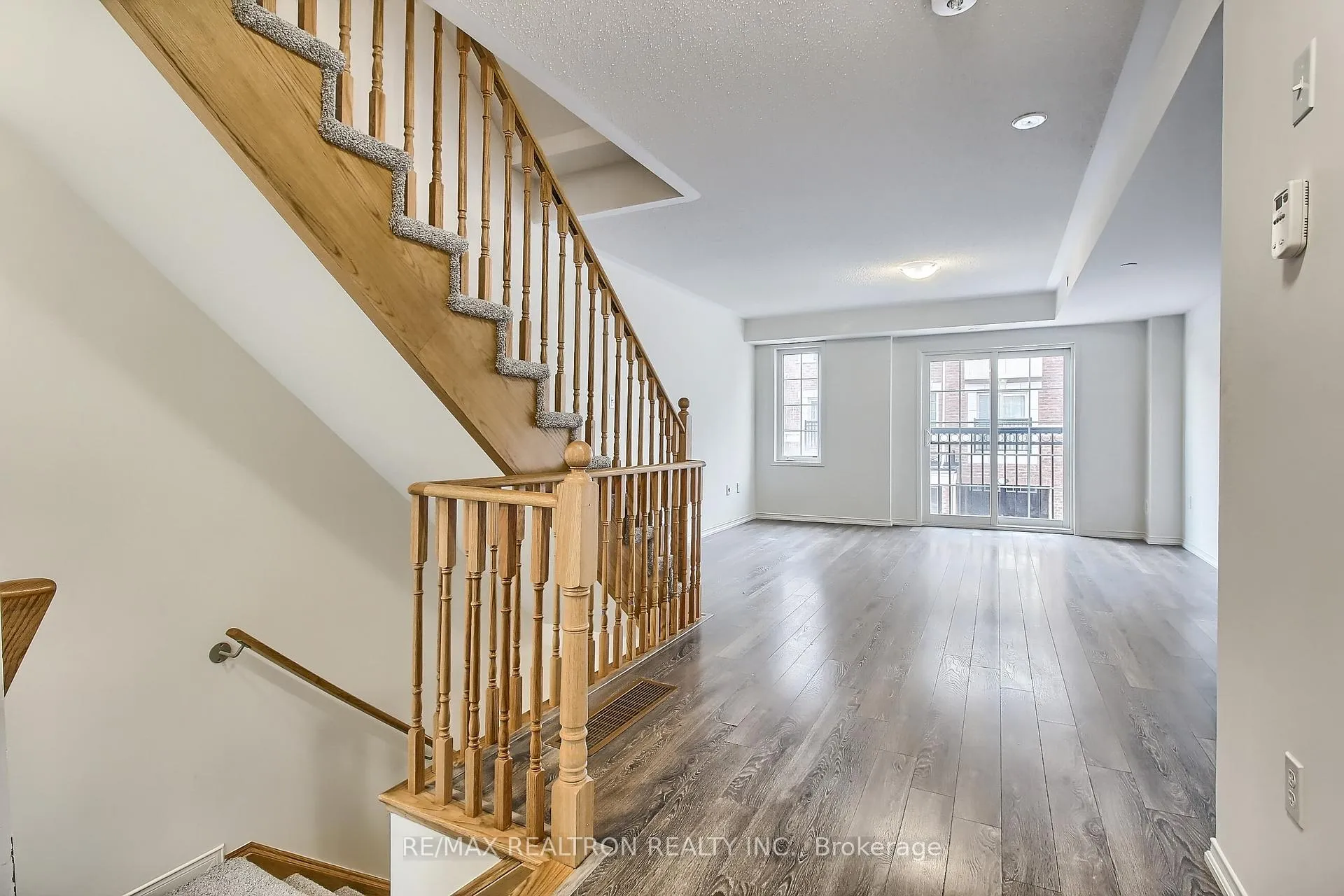 Photo 12 of Unit 424, 2201 Chevron Prince Path, Oshawa, Windfields — HOMEH