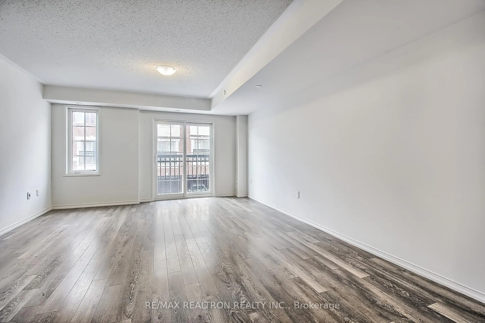 Photo 13 of Unit 424, 2201 Chevron Prince Path, Oshawa, Windfields — HOMEH