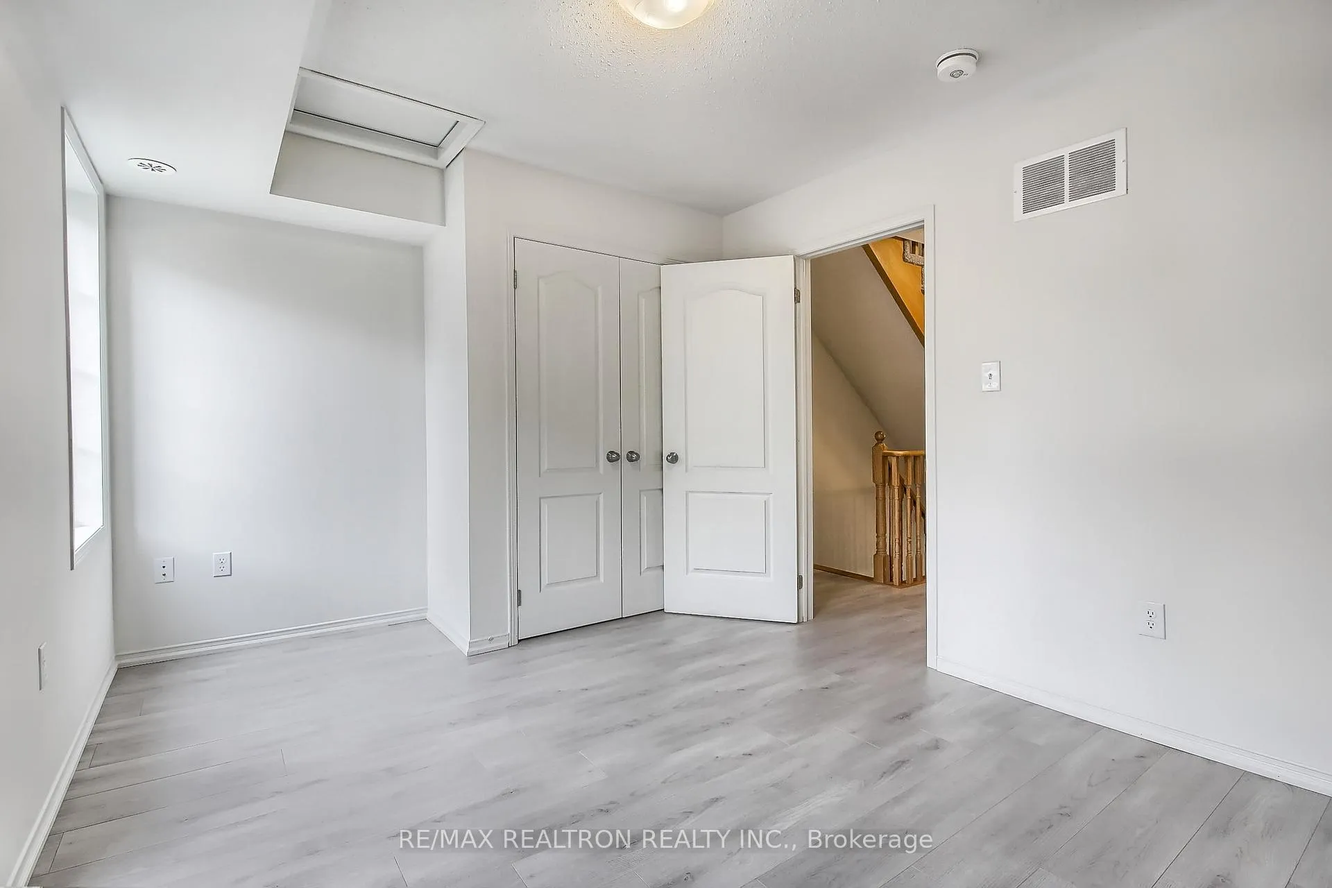 Photo 23 of Unit 424, 2201 Chevron Prince Path, Oshawa, Windfields — HOMEH