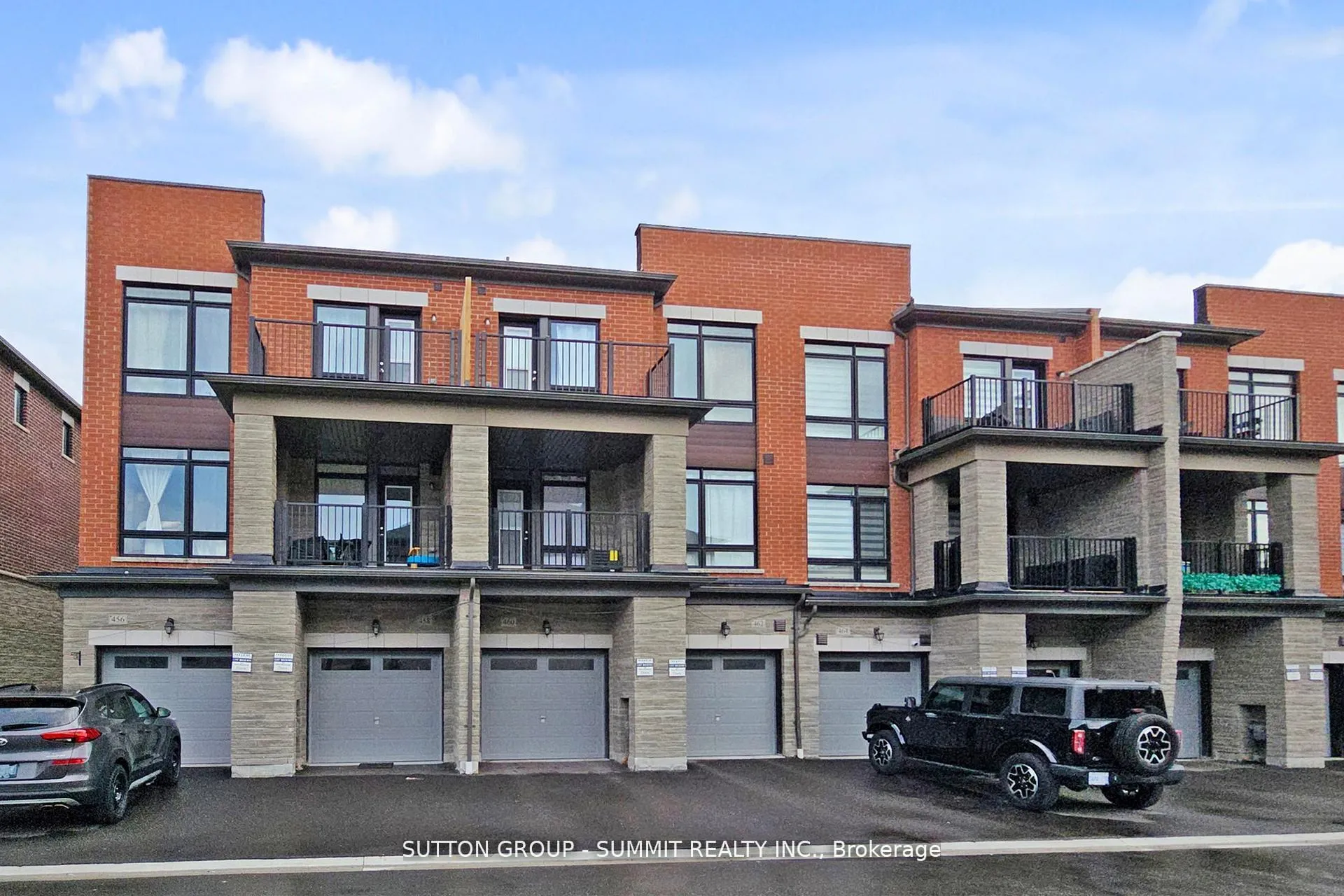 Photo 45 of 460 Salem Road S, Ajax, South East — HOMEH