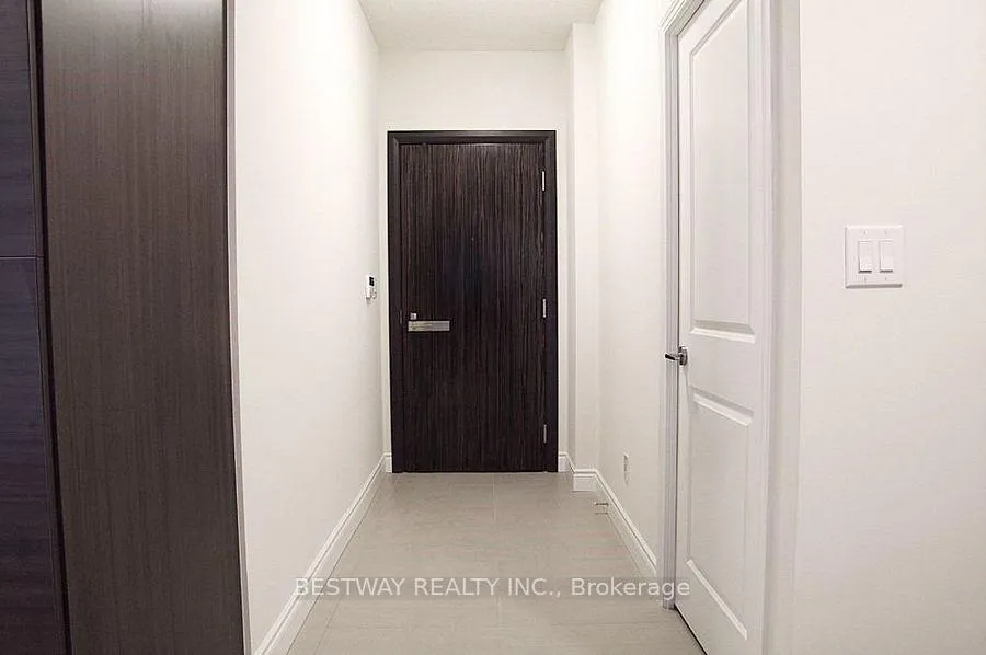 Photo 2 of Unit 720, 325 South Park Road, Markham, Commerce Valley — HOMEH