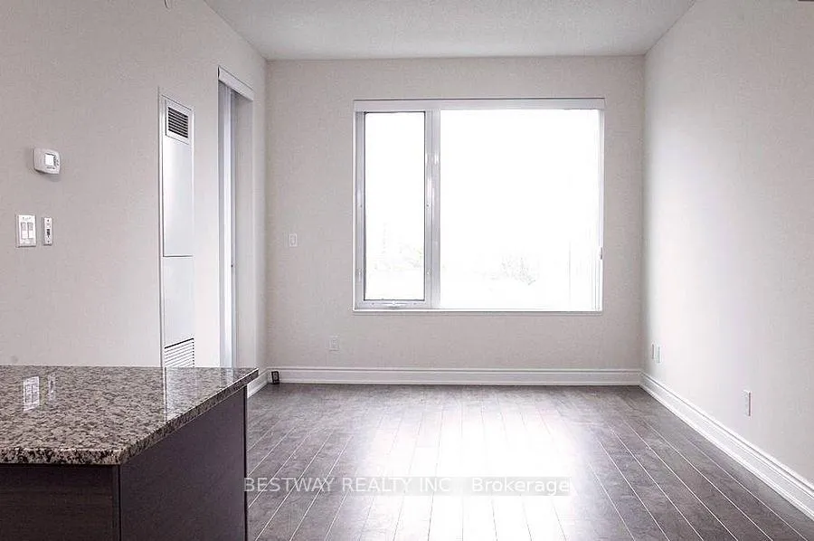 Photo 6 of Unit 720, 325 South Park Road, Markham, Commerce Valley — HOMEH