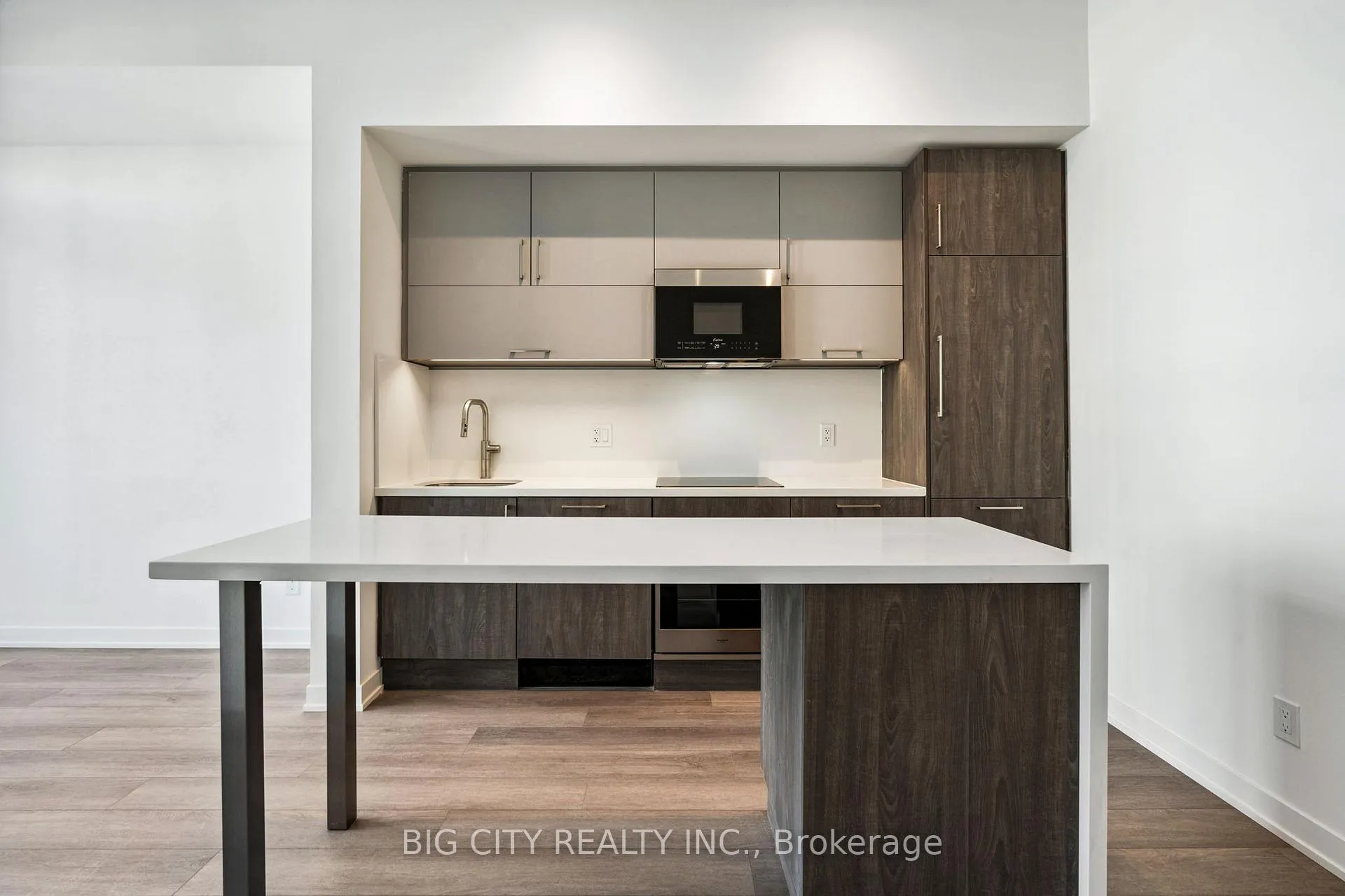 Photo 4 of Unit 1802A, 8119 Birchmount Road, Markham, Unionville — HOMEH