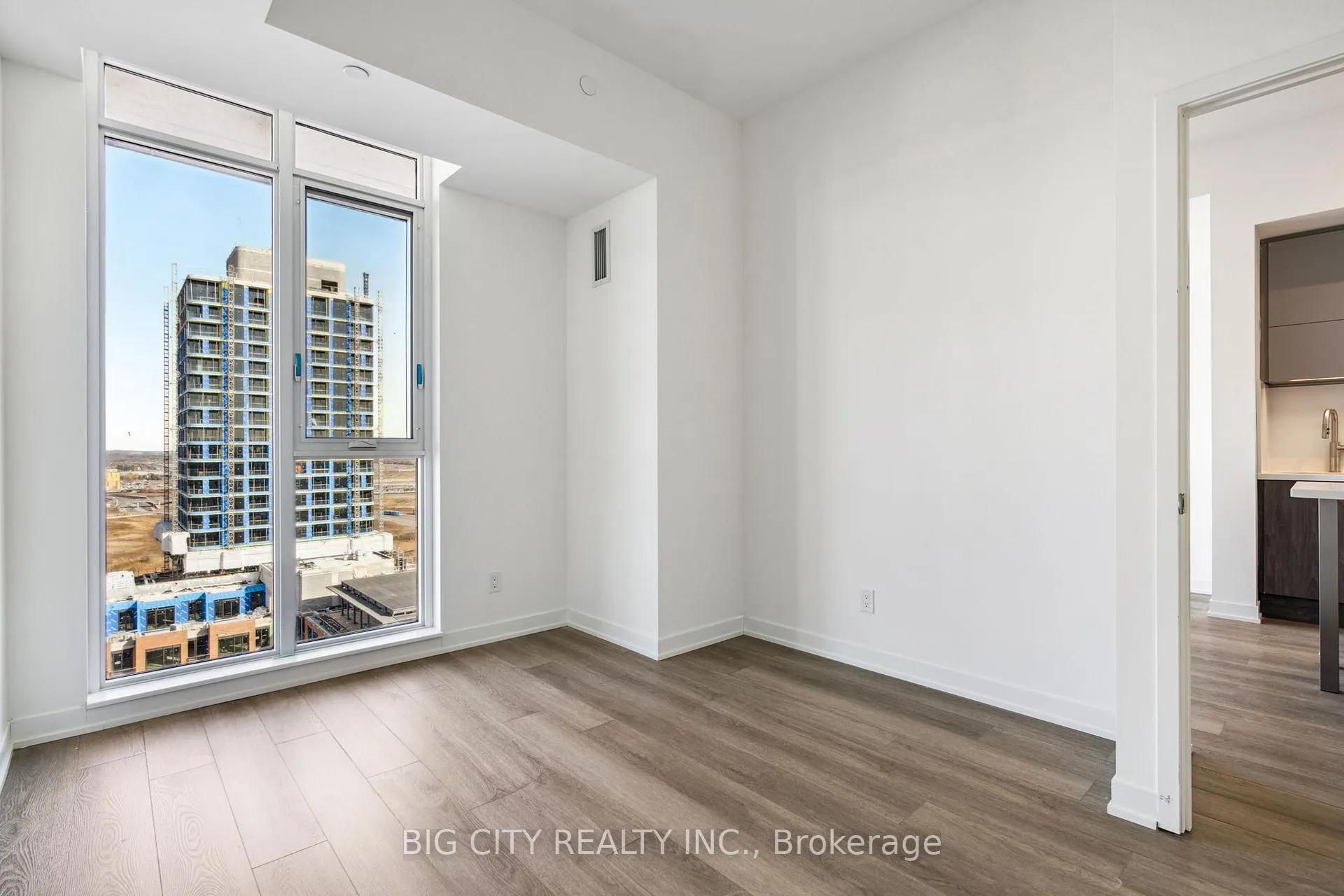 Photo 13 of Unit 1802A, 8119 Birchmount Road, Markham, Unionville — HOMEH