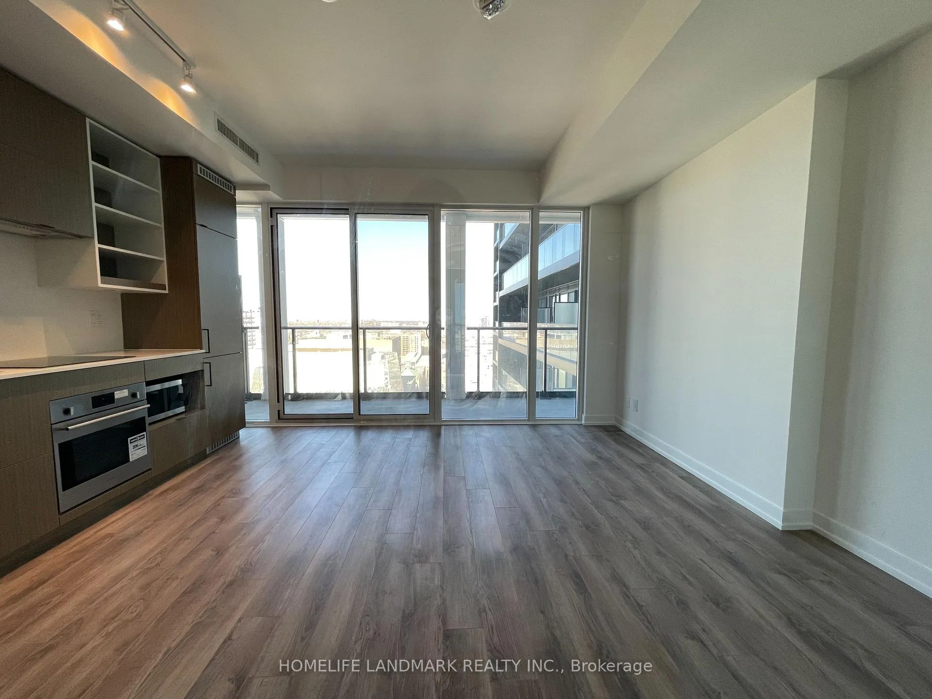 Photo 11 of Unit 1818, 20 Edward Street, Toronto, Bay Street Corridor — HOMEH
