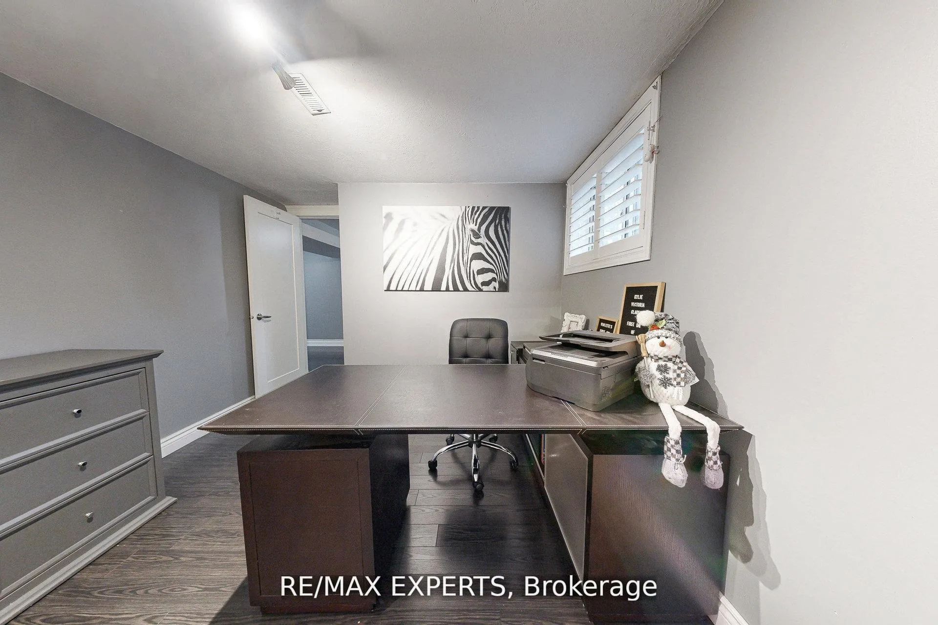 Photo 22 of 4323 Forsyth Boulevard, Burlington, Shoreacres — HOMEH
