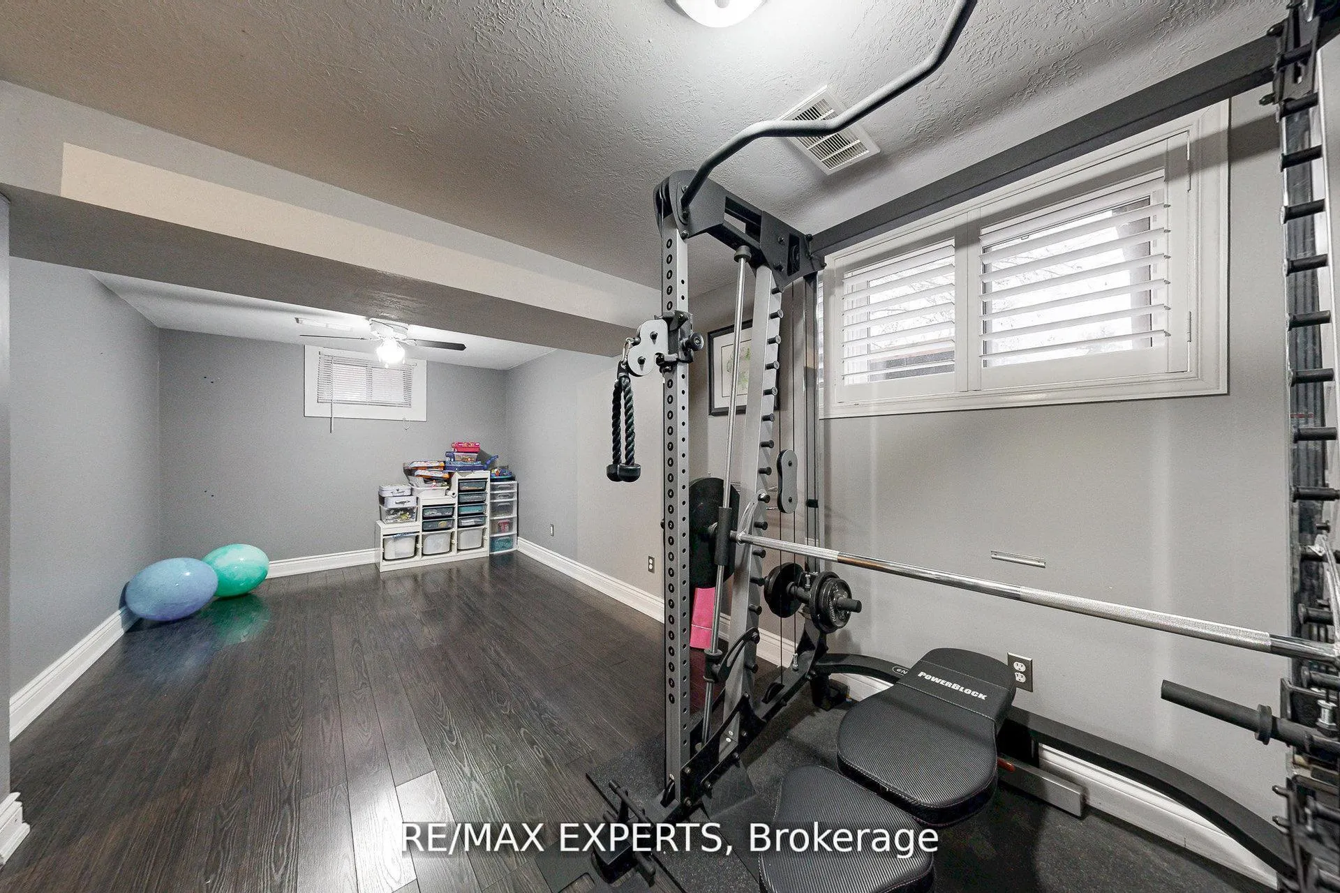 Photo 23 of 4323 Forsyth Boulevard, Burlington, Shoreacres — HOMEH
