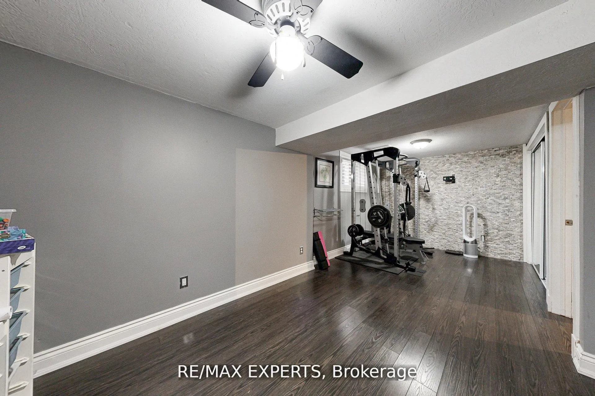 Photo 24 of 4323 Forsyth Boulevard, Burlington, Shoreacres — HOMEH