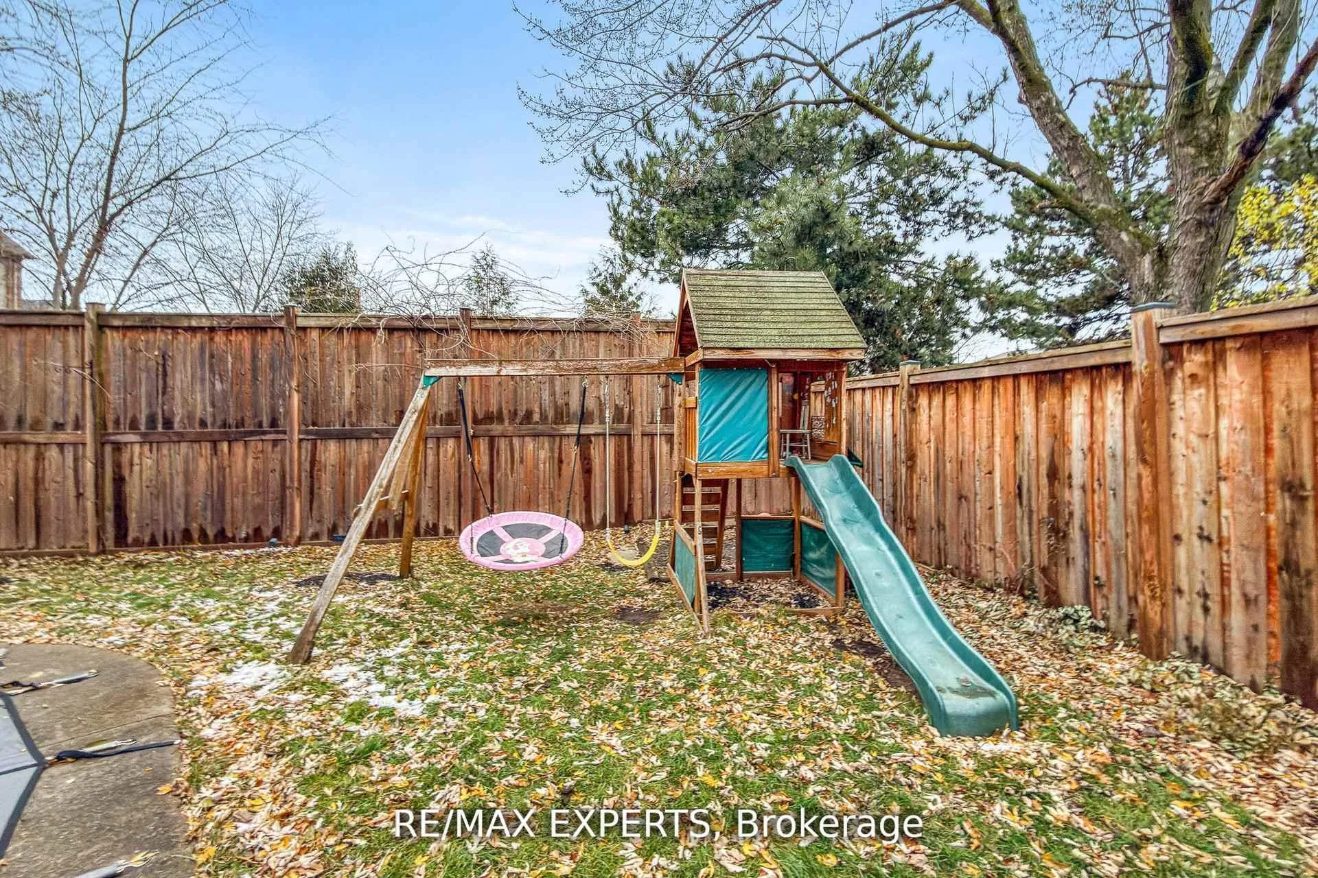 Photo 34 of 4323 Forsyth Boulevard, Burlington, Shoreacres — HOMEH
