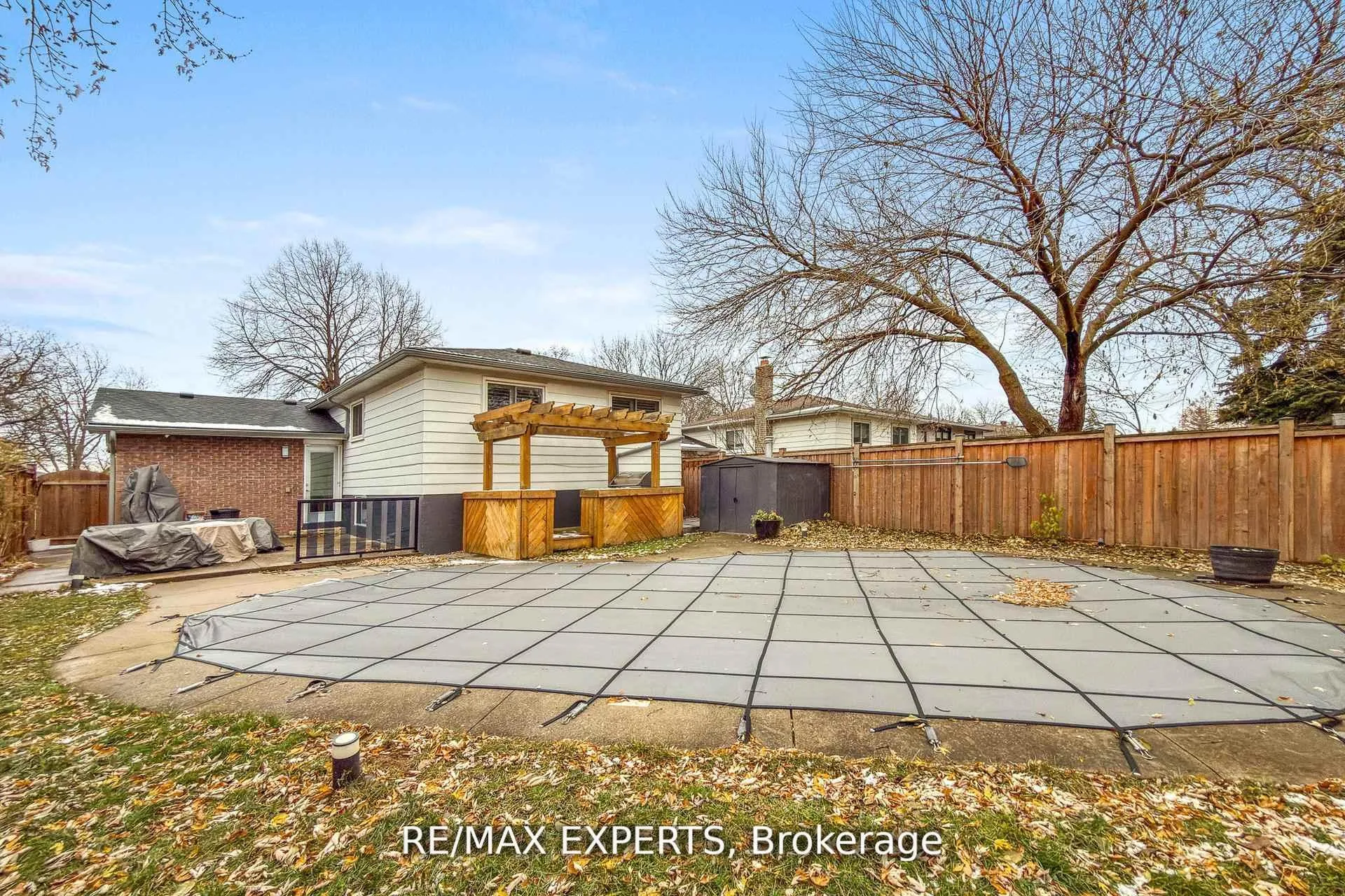 Photo 35 of 4323 Forsyth Boulevard, Burlington, Shoreacres — HOMEH