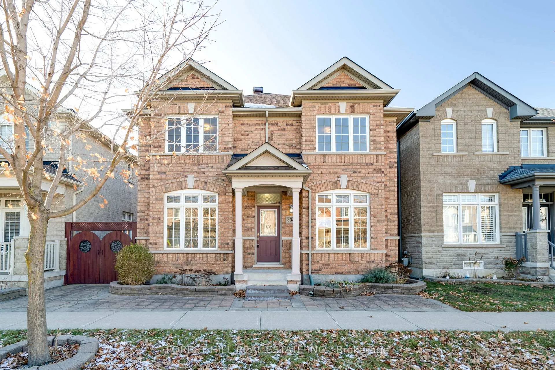 Photo 2 of 804 Cornell Rouge Boulevard, Markham, Cornell — HOMEH