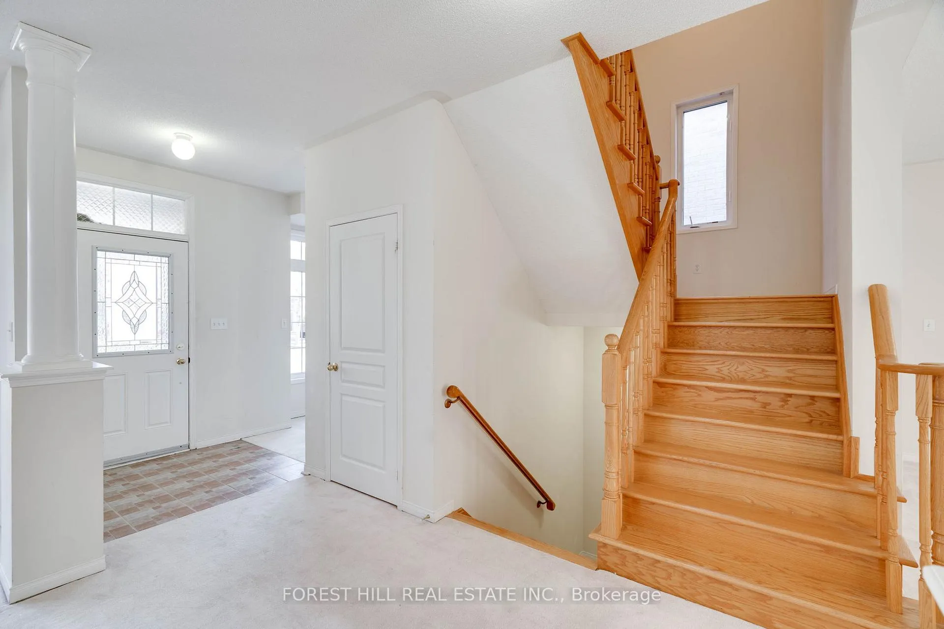 Photo 4 of 804 Cornell Rouge Boulevard, Markham, Cornell — HOMEH