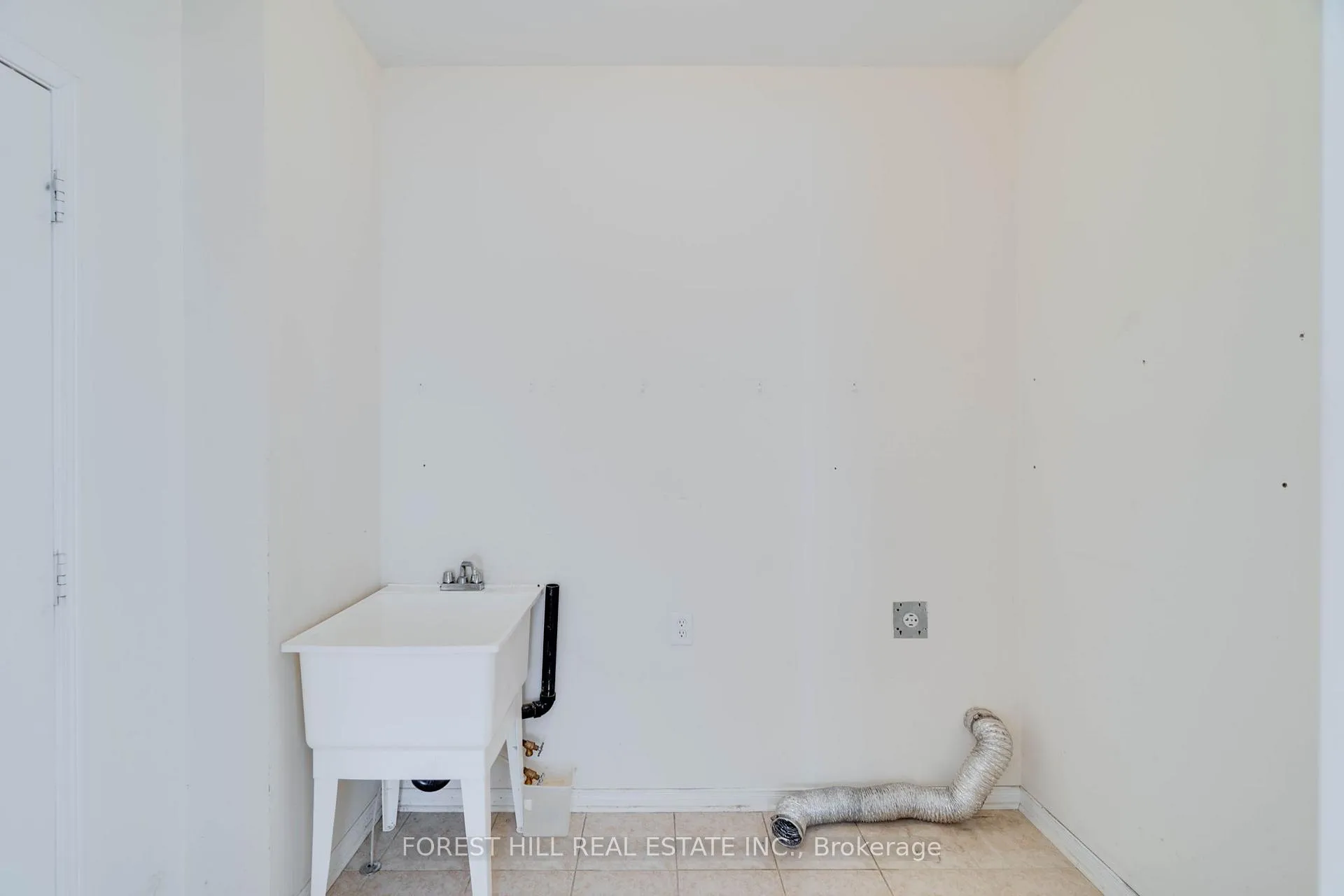 Photo 21 of 804 Cornell Rouge Boulevard, Markham, Cornell — HOMEH