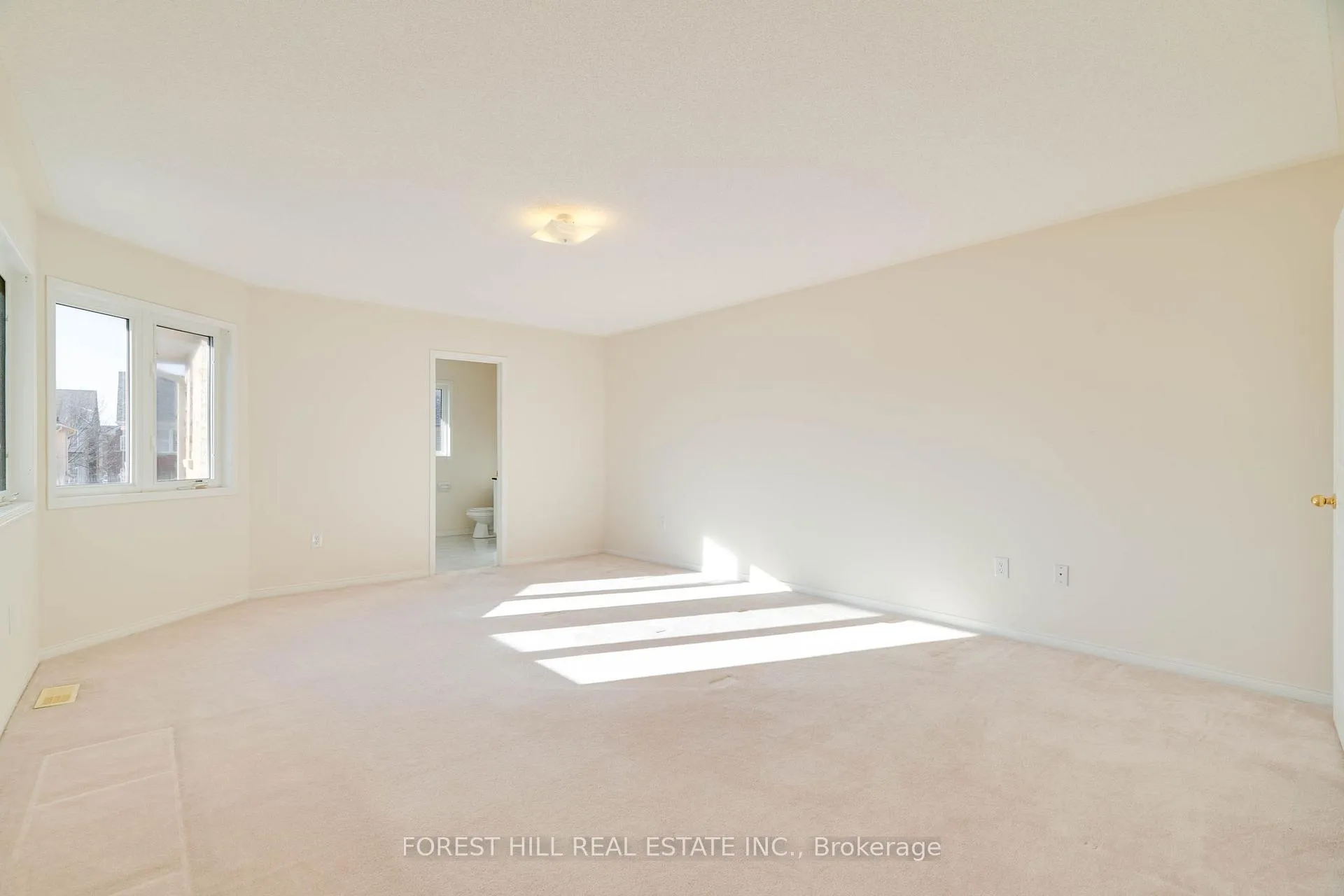 Photo 24 of 804 Cornell Rouge Boulevard, Markham, Cornell — HOMEH