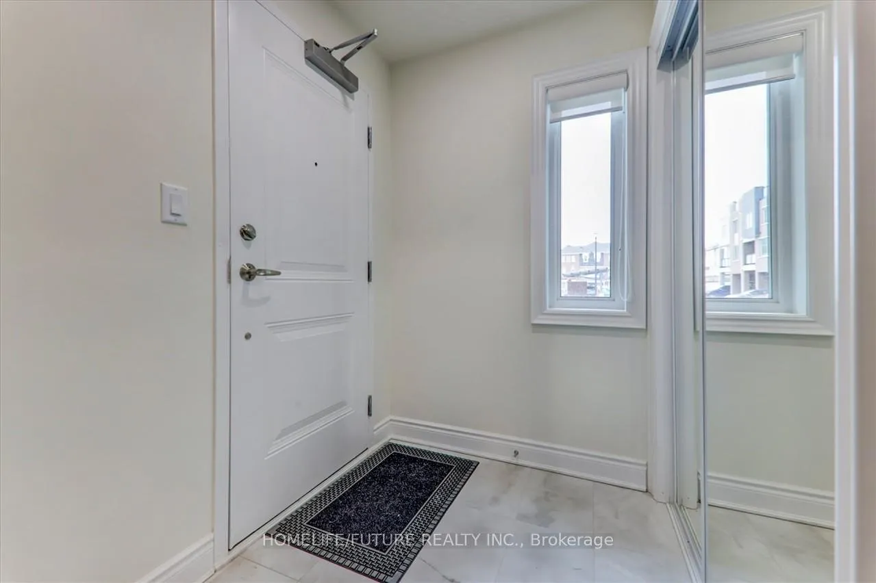 Photo 5 of Unit 601, 1034 Reflection Place, Pickering, Rural Pickering — HOMEH