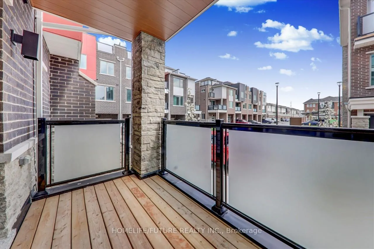 Photo 13 of Unit 601, 1034 Reflection Place, Pickering, Rural Pickering — HOMEH