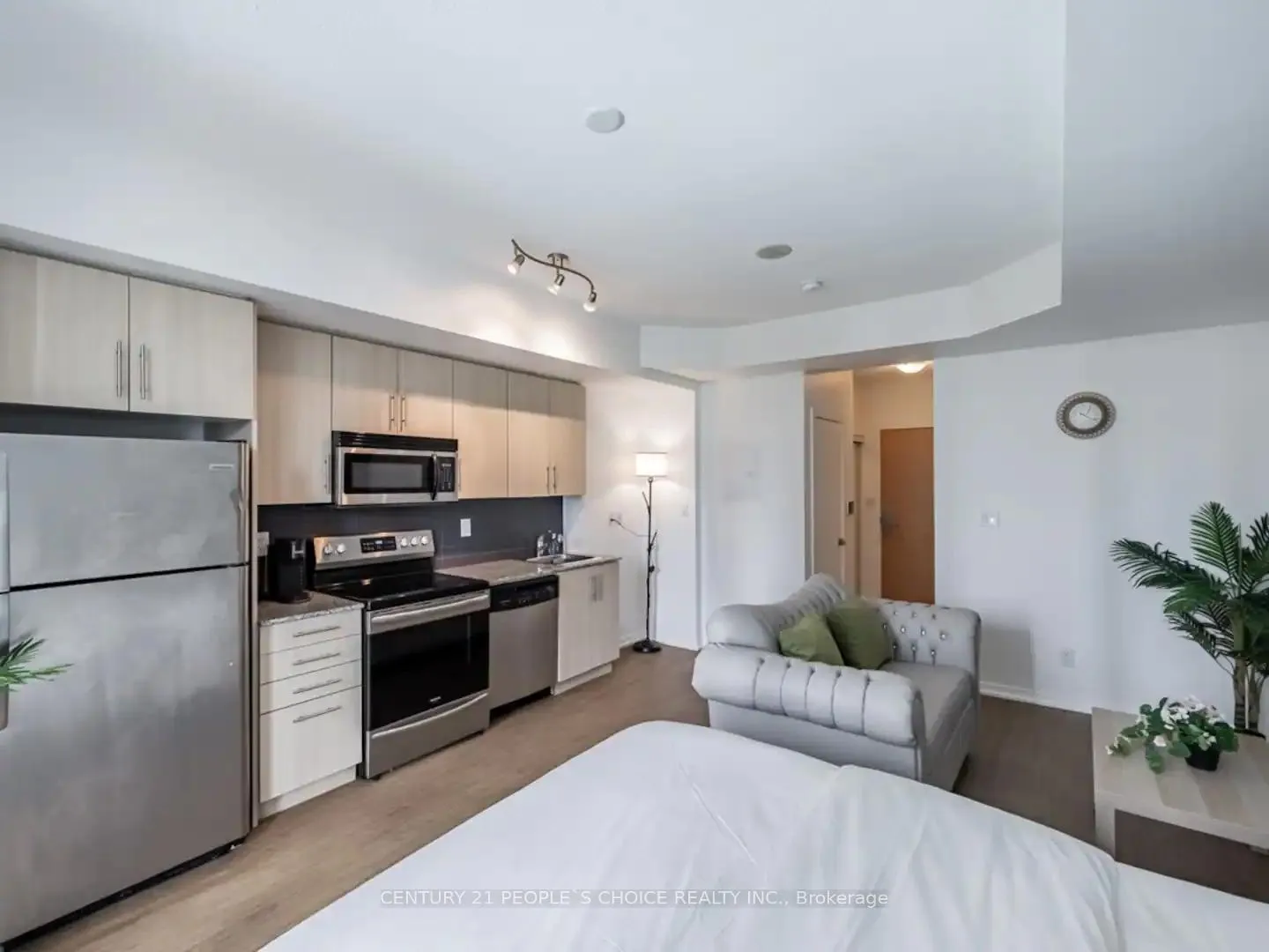 Photo 16 of Unit 1203, 65 Bremner Boulevard, Toronto, Waterfront Communities — HOMEH