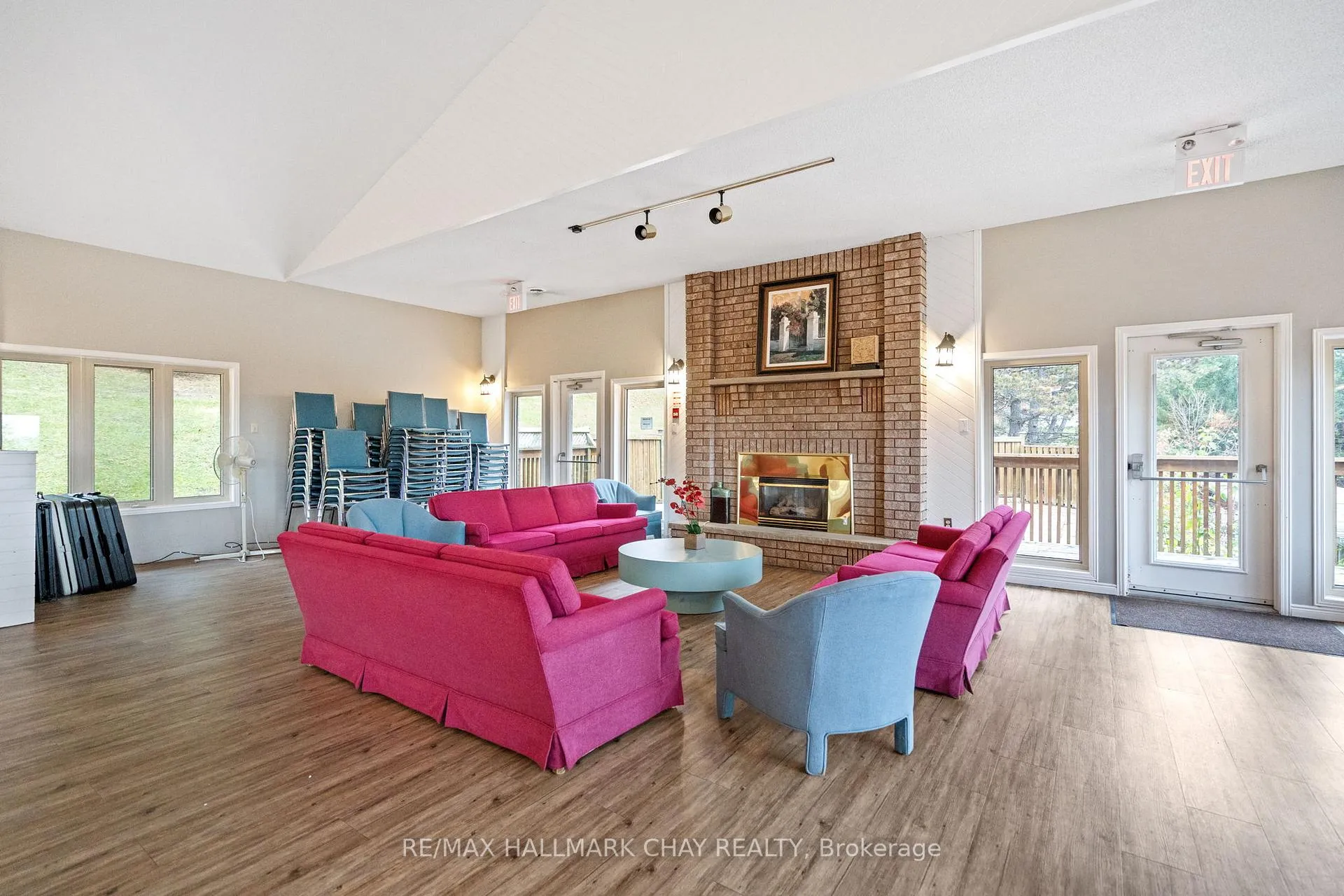 Photo 37 of 17 Meadow Lane, Barrie, Ardagh — HOMEH
