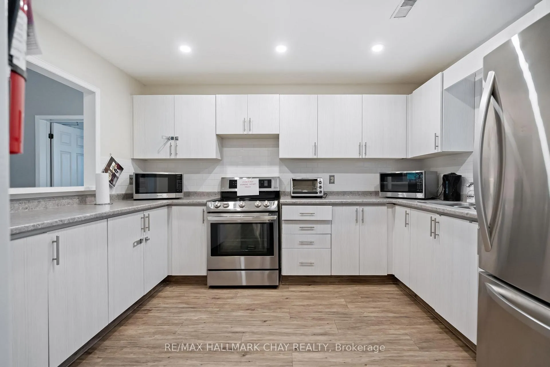 Photo 38 of 17 Meadow Lane, Barrie, Ardagh — HOMEH