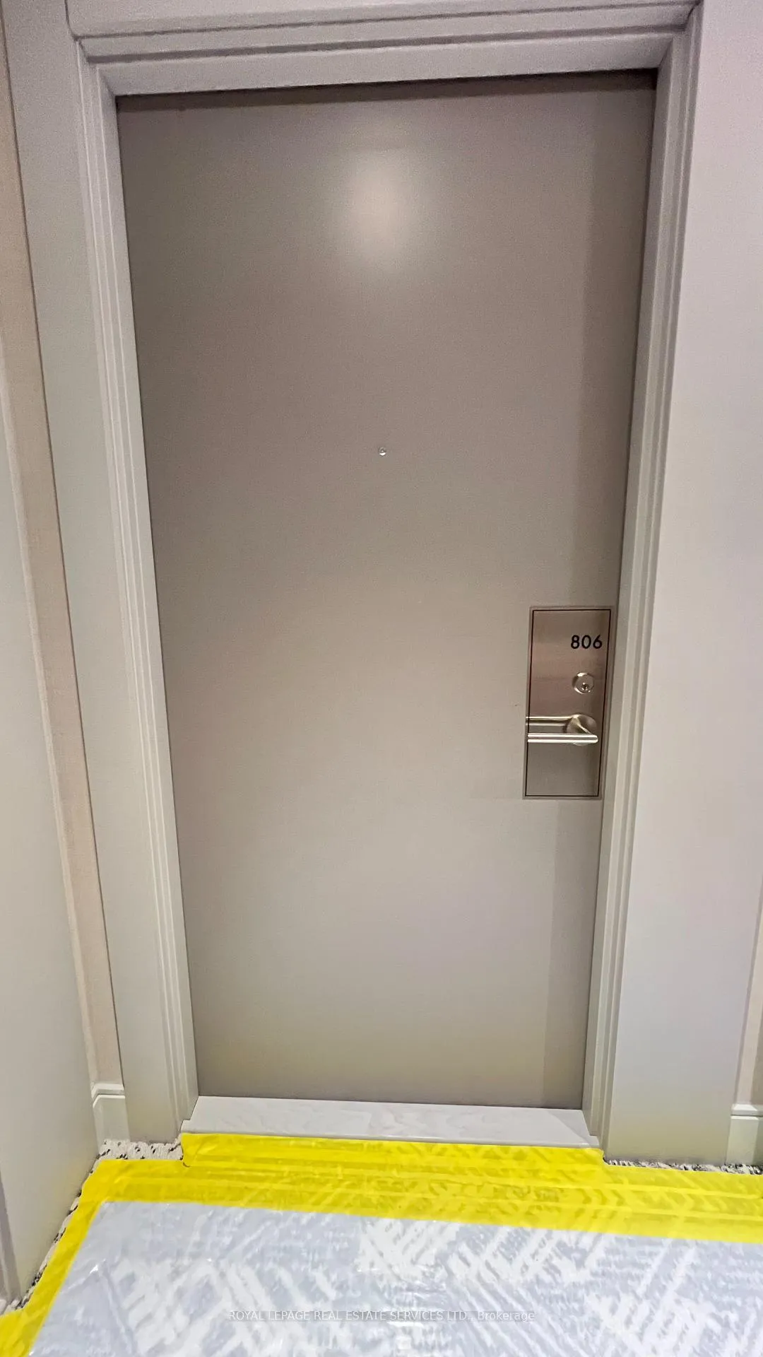 Photo 5 of Unit 806, 8 Widmer Street, Toronto, Waterfront Communities — HOMEH