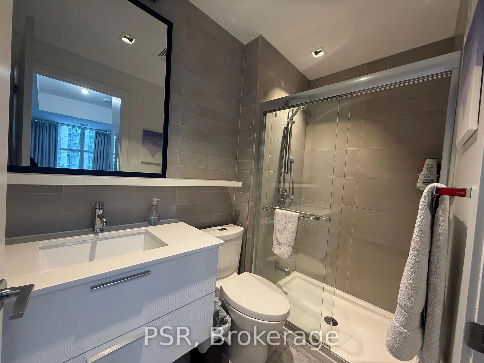 Photo 8 of Unit 710, 501 Adelaide Street W, Toronto, Waterfront Communities — HOMEH