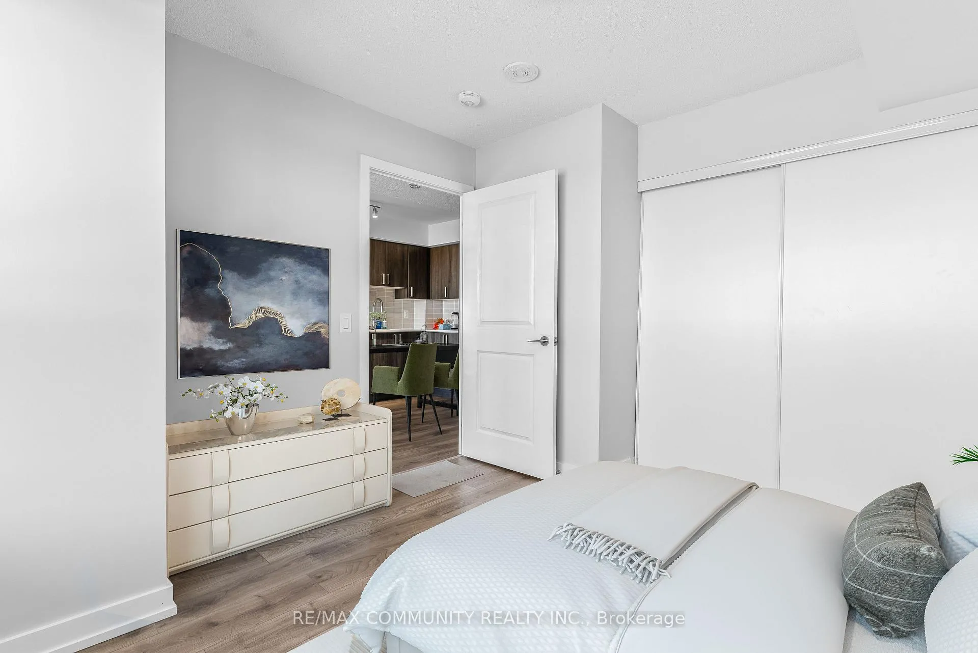 Photo 11 of Unit 1509, 1455 Celebration Drive, Pickering, Bay Ridges — HOMEH
