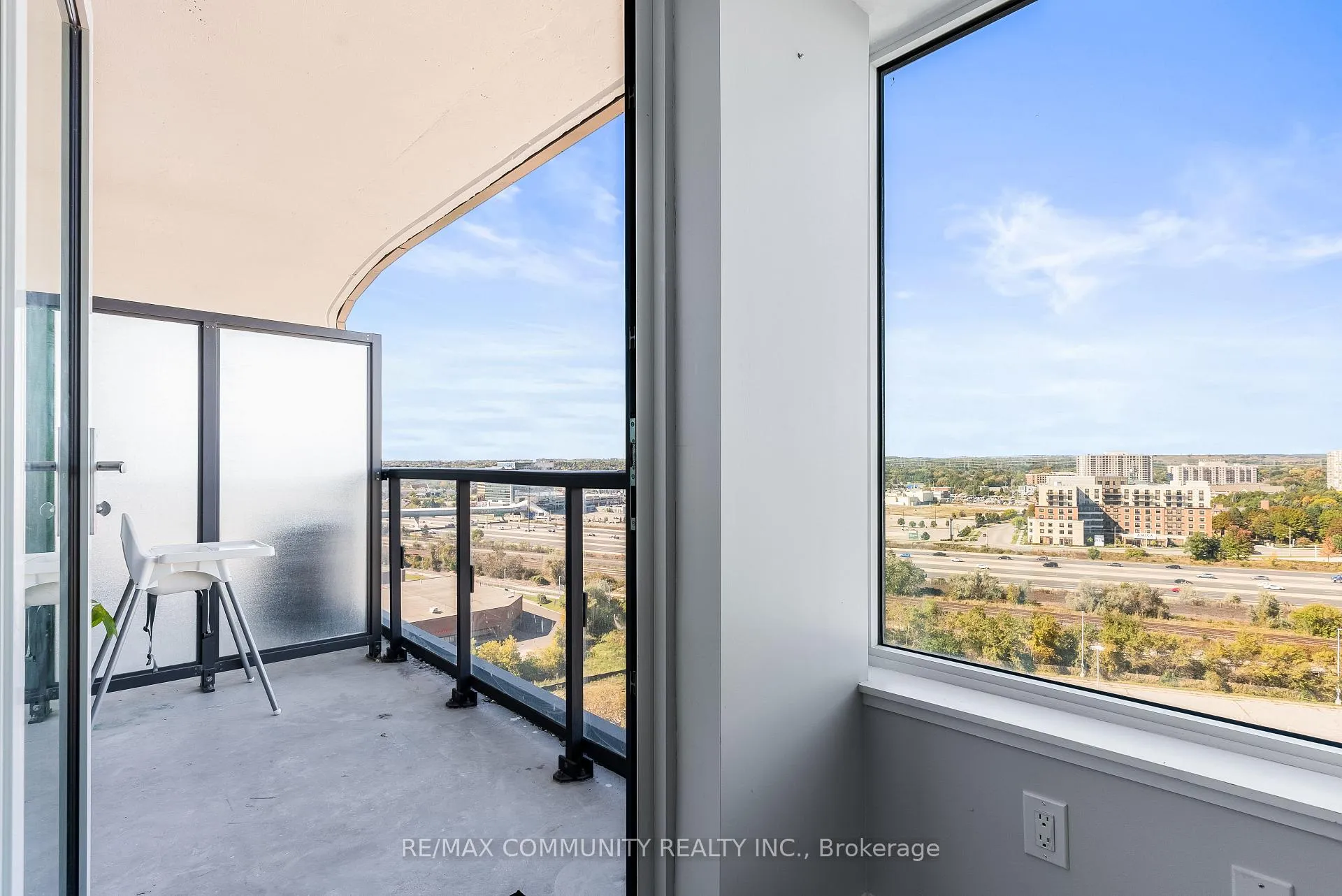 Photo 24 of Unit 1509, 1455 Celebration Drive, Pickering, Bay Ridges — HOMEH