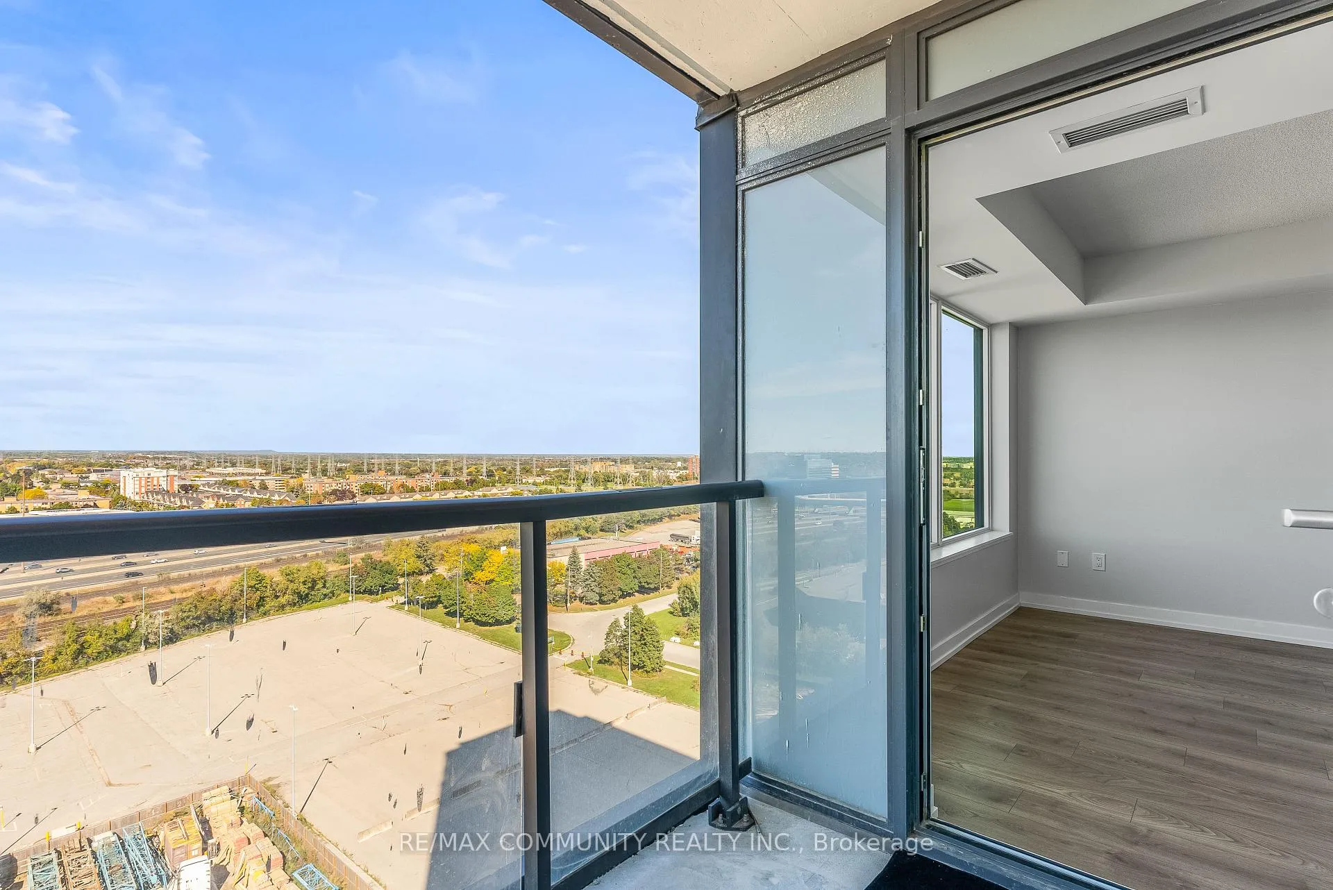 Photo 27 of Unit 1509, 1455 Celebration Drive, Pickering, Bay Ridges — HOMEH
