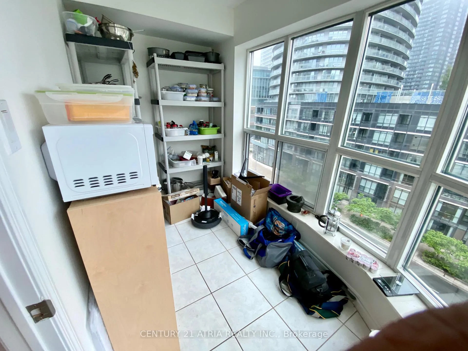 Photo 13 of Unit 803, 600 Queens Quay W, Toronto, Waterfront Communities — HOMEH