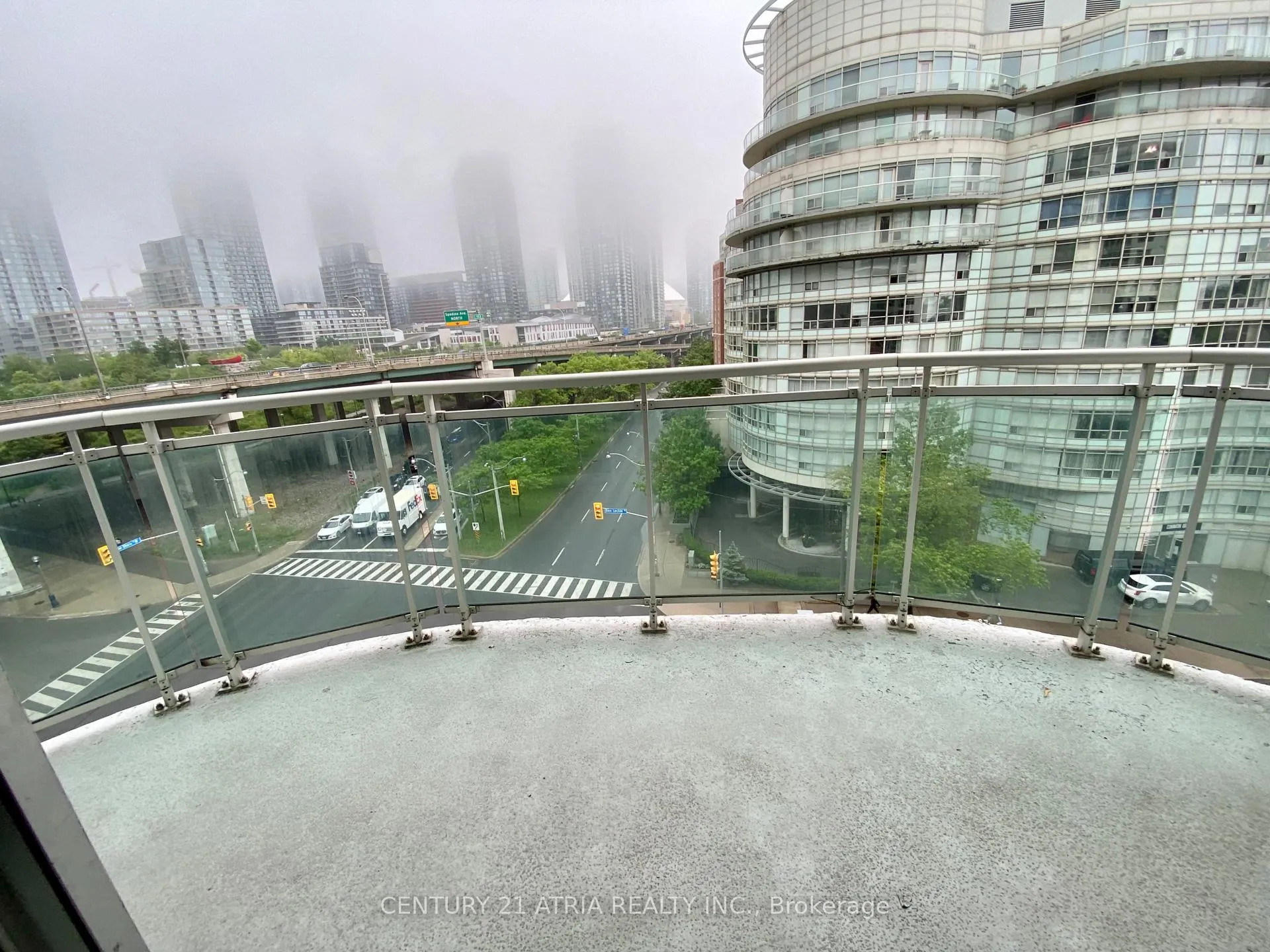 Photo 16 of Unit 803, 600 Queens Quay W, Toronto, Waterfront Communities — HOMEH