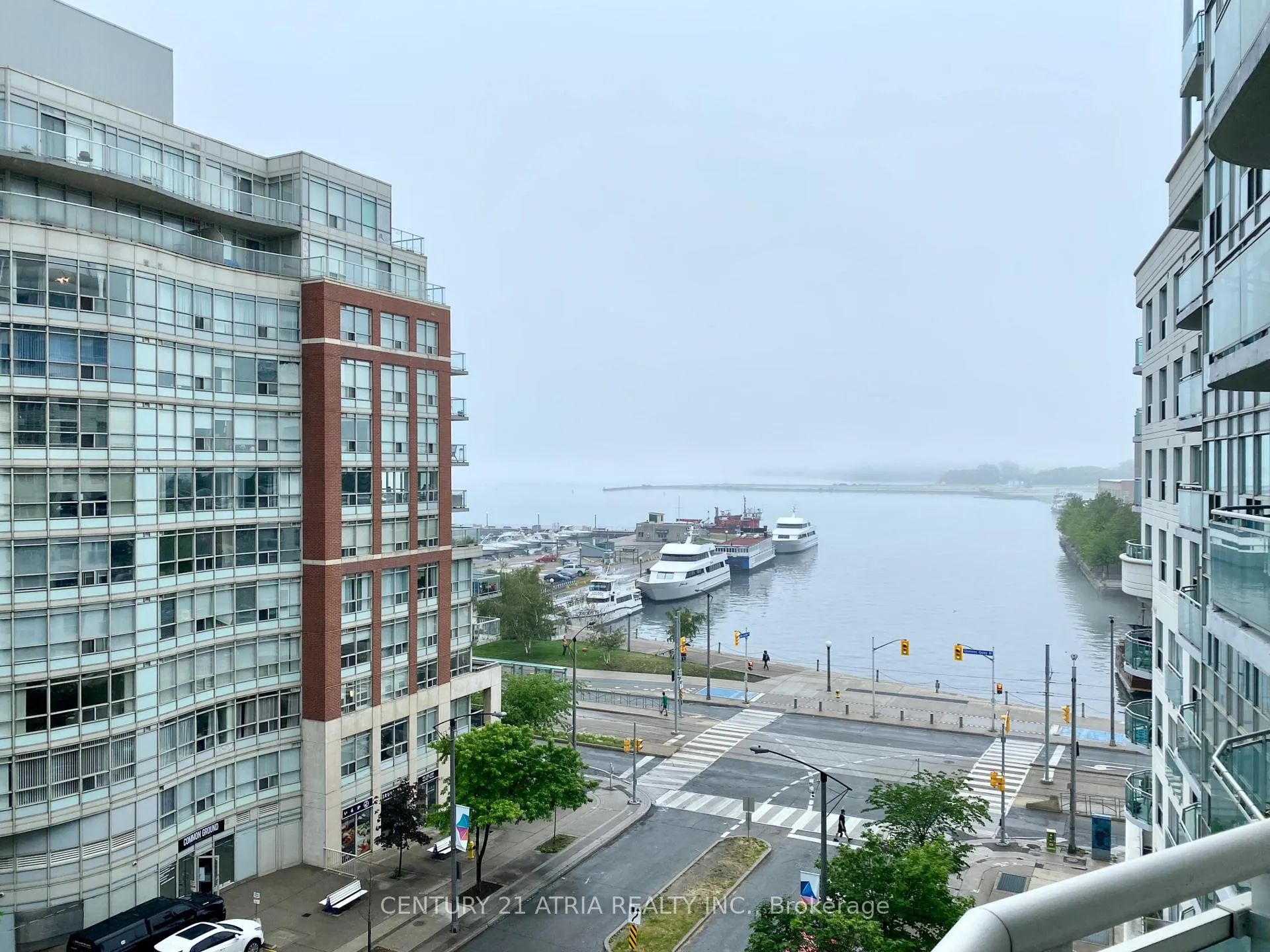 Photo 17 of Unit 803, 600 Queens Quay W, Toronto, Waterfront Communities — HOMEH