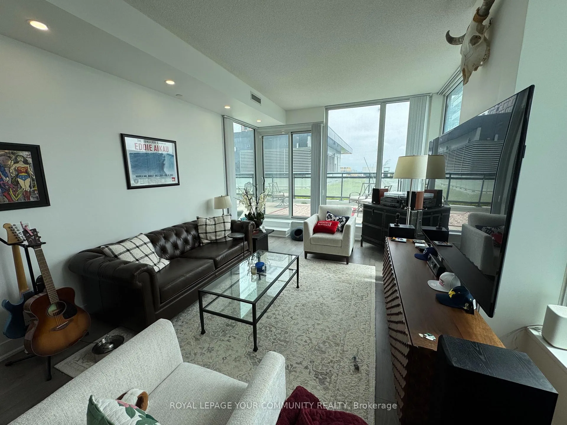 Photo 8 of Unit 814, 8081 Birchmount Road, Markham, Unionville — HOMEH