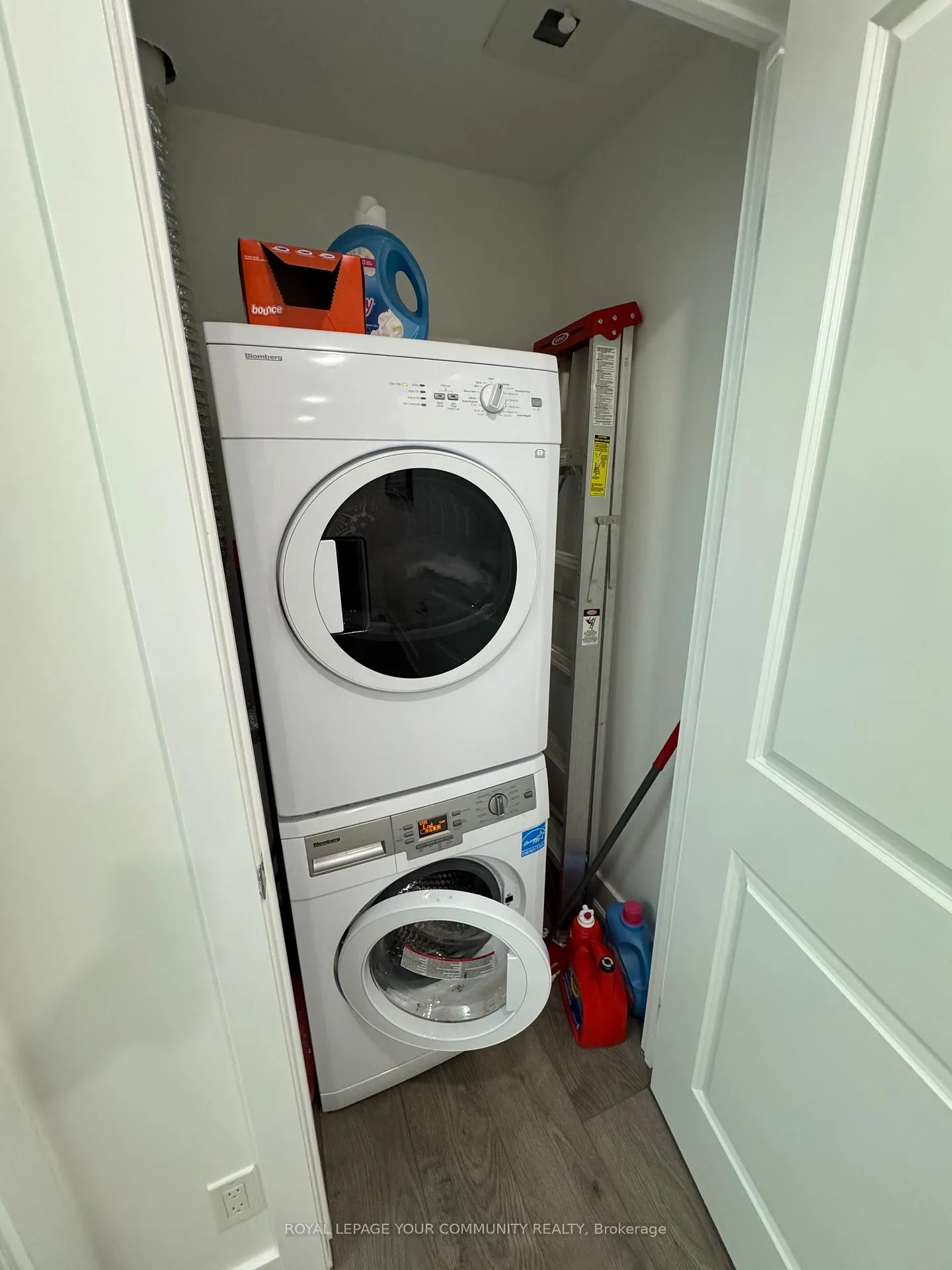 Photo 24 of Unit 814, 8081 Birchmount Road, Markham, Unionville — HOMEH