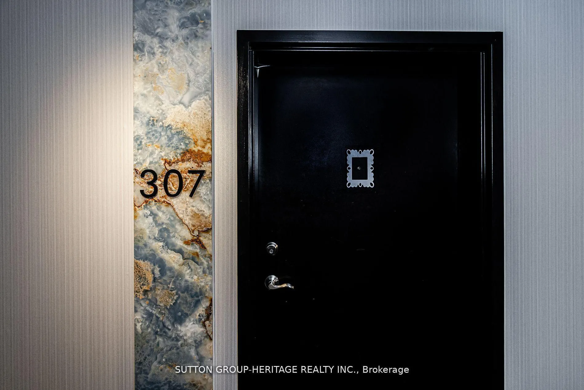 Photo 7 of Unit 307, 306 Essa Road, Barrie, 400 West — HOMEH