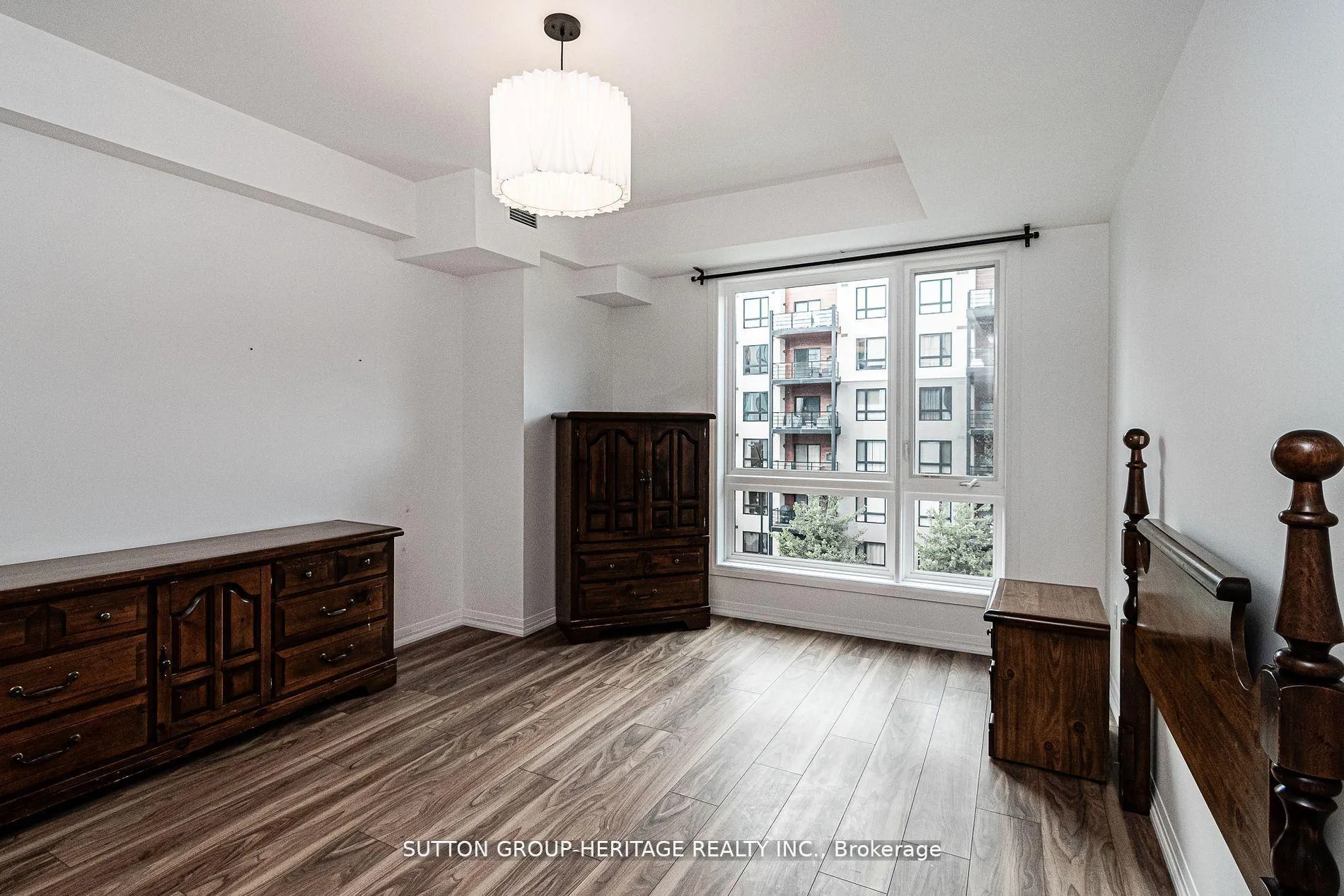 Photo 26 of Unit 307, 306 Essa Road, Barrie, 400 West — HOMEH