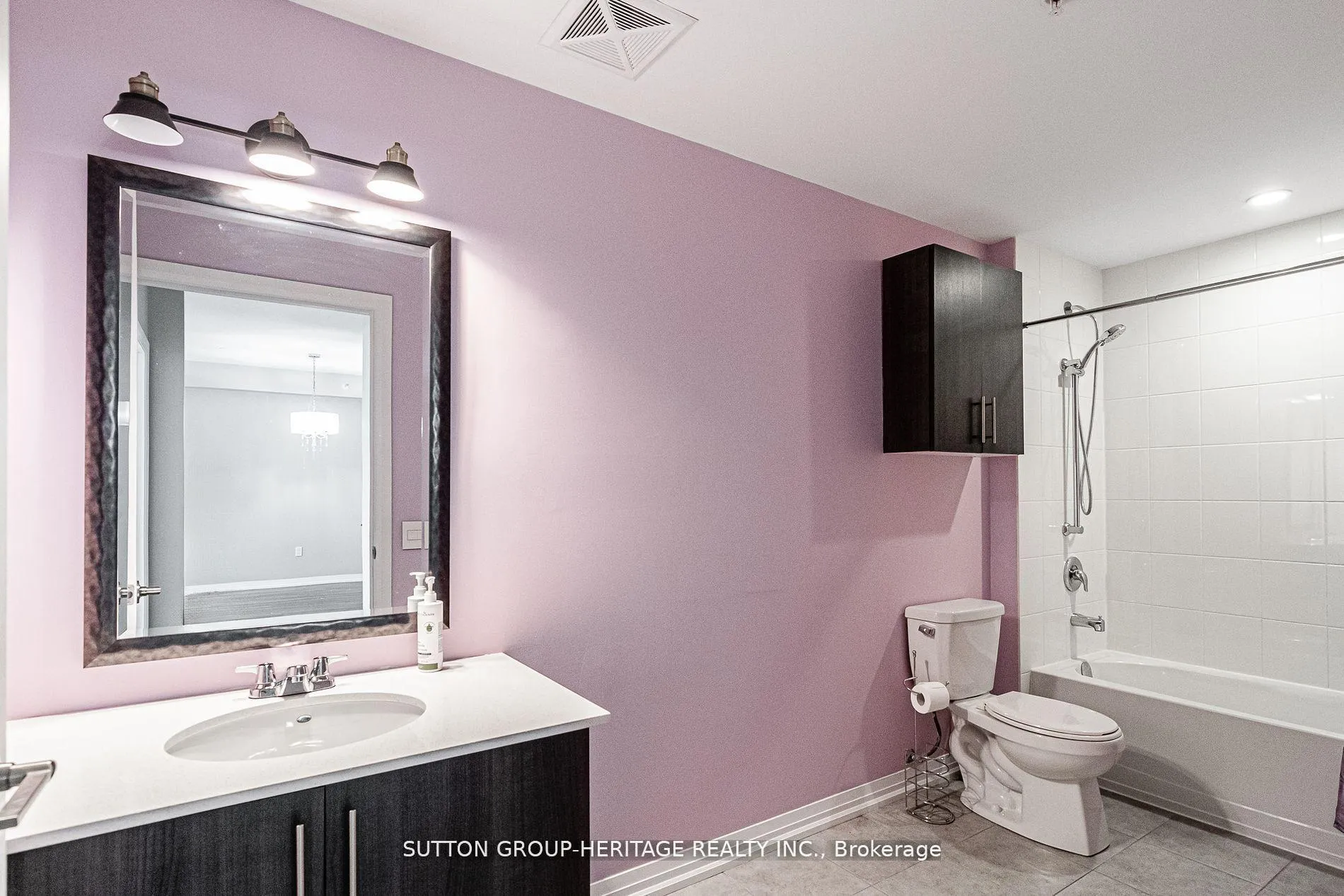 Photo 30 of Unit 307, 306 Essa Road, Barrie, 400 West — HOMEH