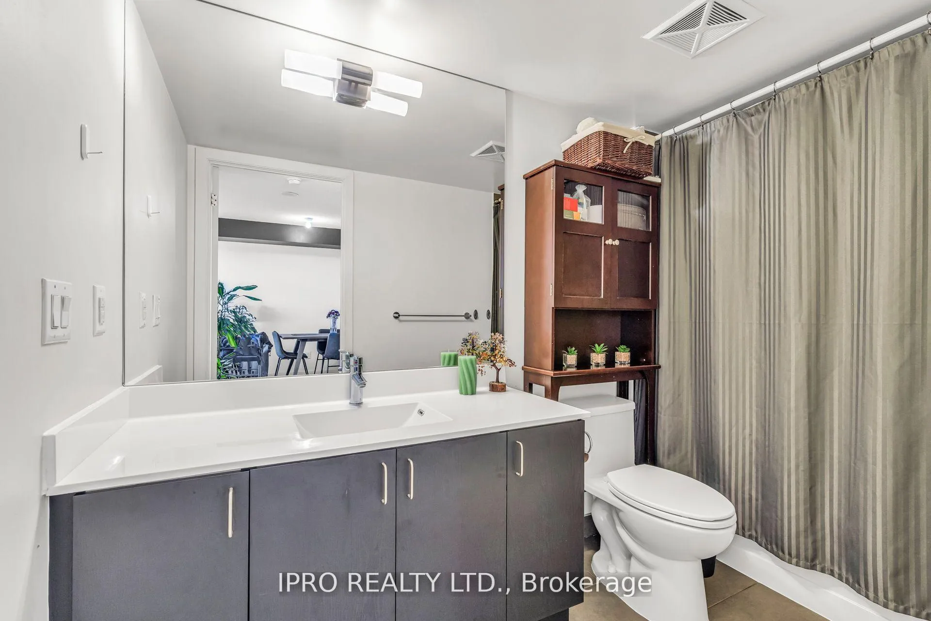 Photo 14 of Unit 906, 1235 Bayly Street, Pickering, Bay Ridges — HOMEH