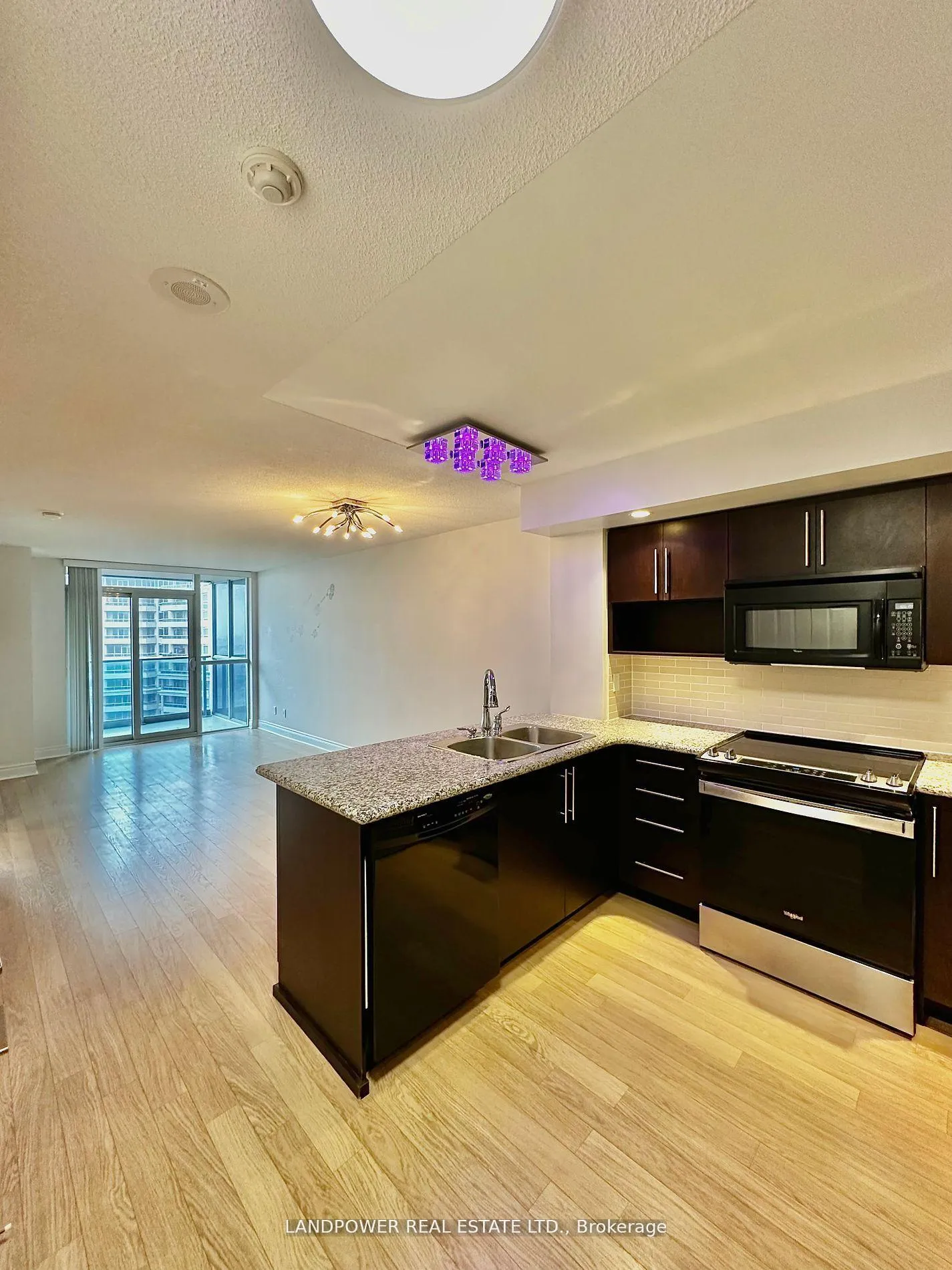 Photo 1 of Unit 1053, 23 Cox Boulevard, Markham, Unionville — HOMEH