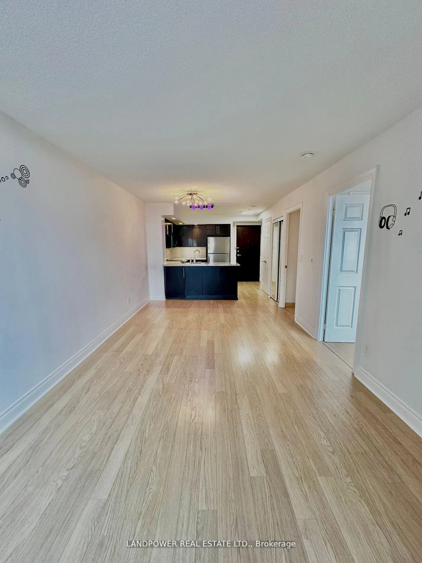 Photo 4 of Unit 1053, 23 Cox Boulevard, Markham, Unionville — HOMEH
