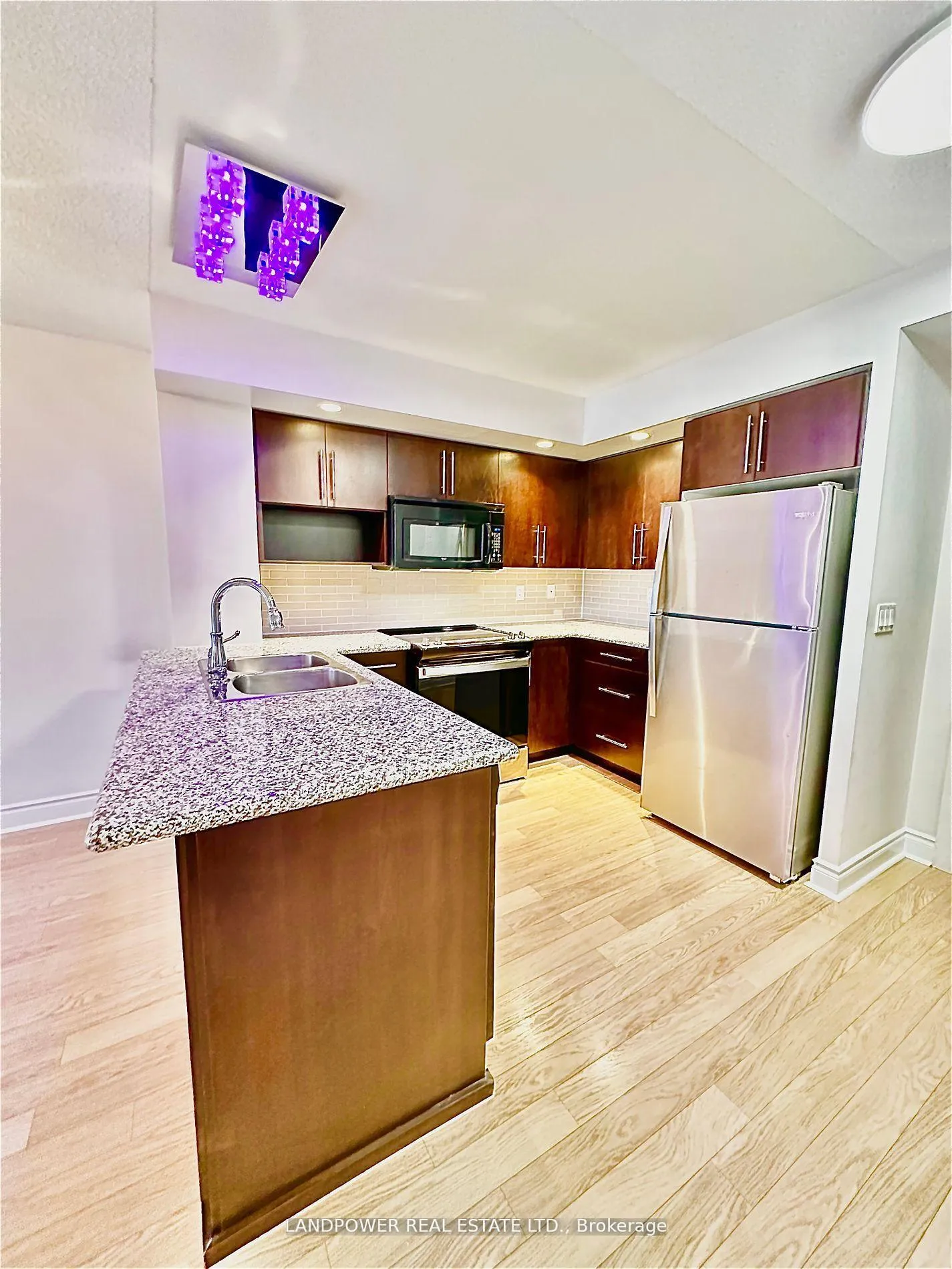 Photo 6 of Unit 1053, 23 Cox Boulevard, Markham, Unionville — HOMEH